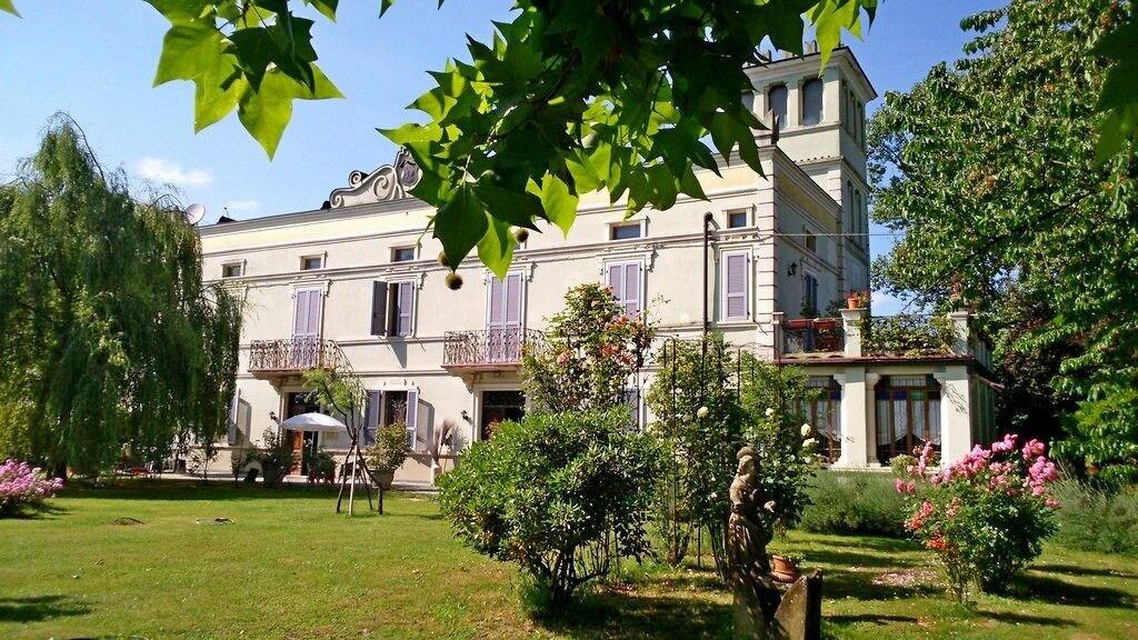 Varios Villa Albertina