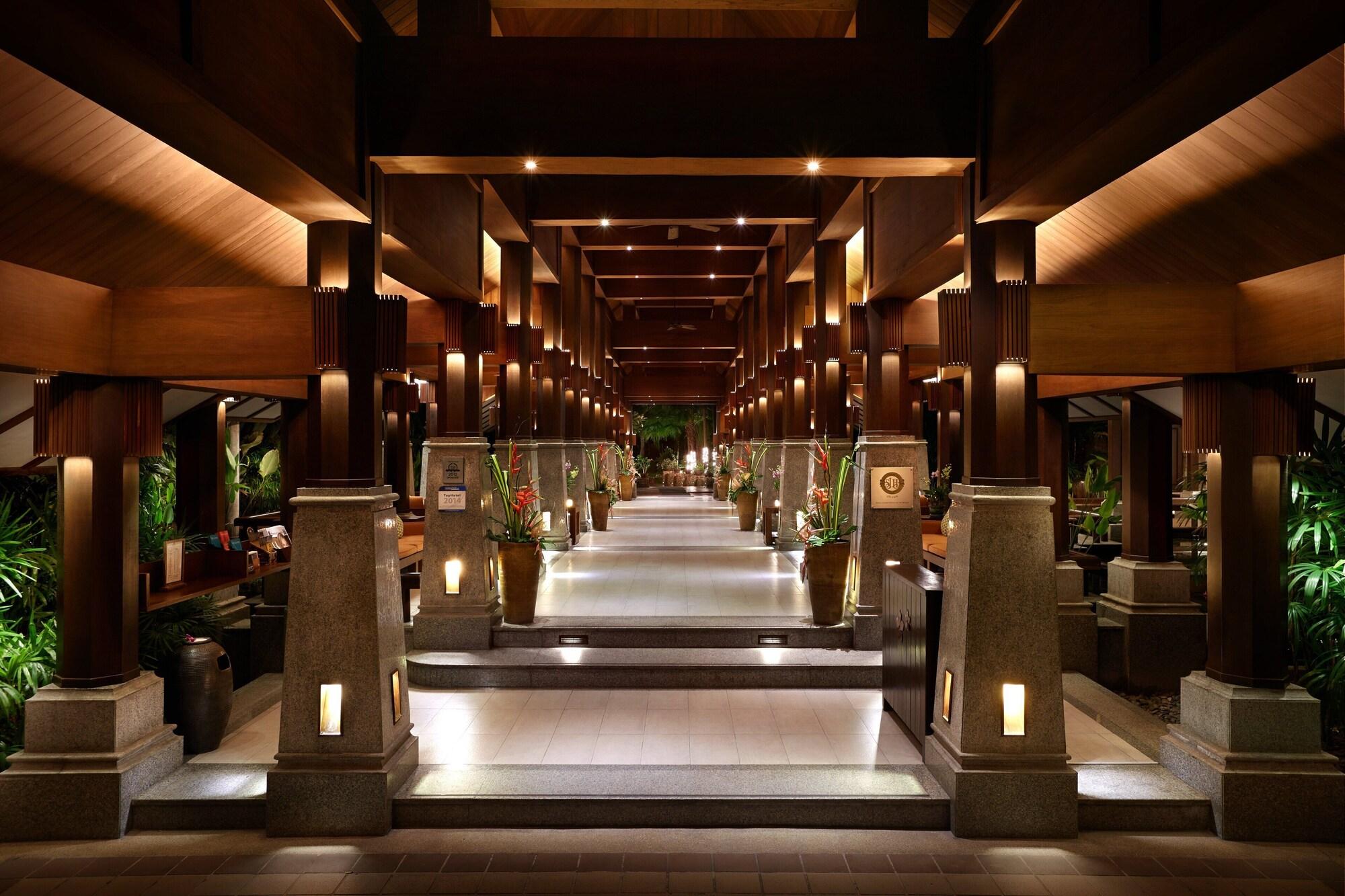 Vista Lobby Bo Phut Resort & Spa