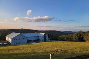 Alojamiento - Moonlight Manor Bed and Breakfast