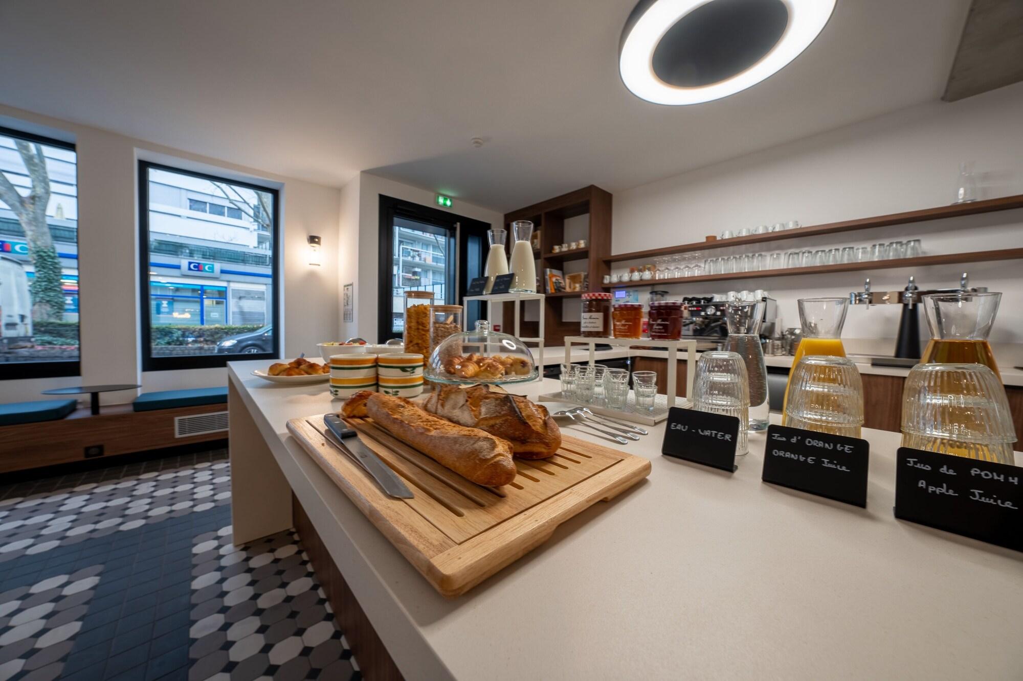 Restaurant Beau M Paris - Hostel