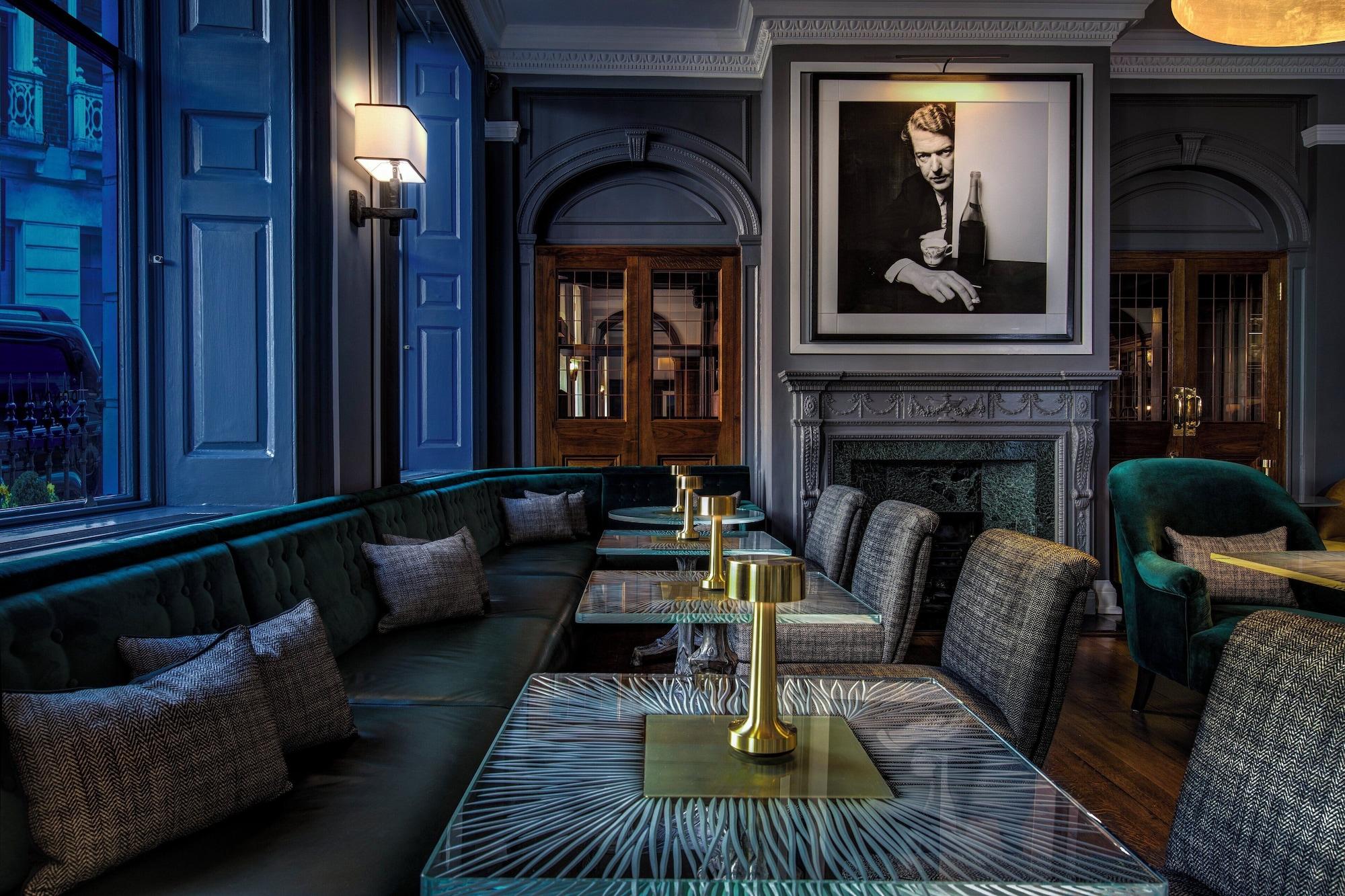 Bar/Salón Brown's Hotel, a Rocco Forte Hotel