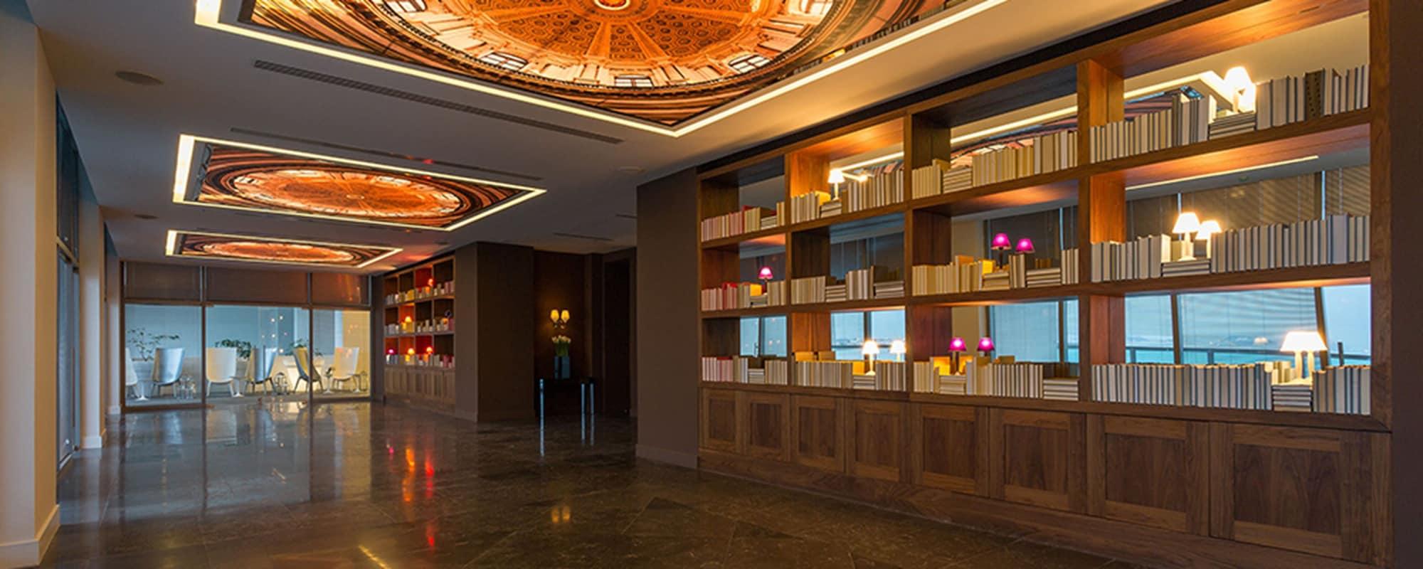 Vista Lobby Yoo Towers Suites