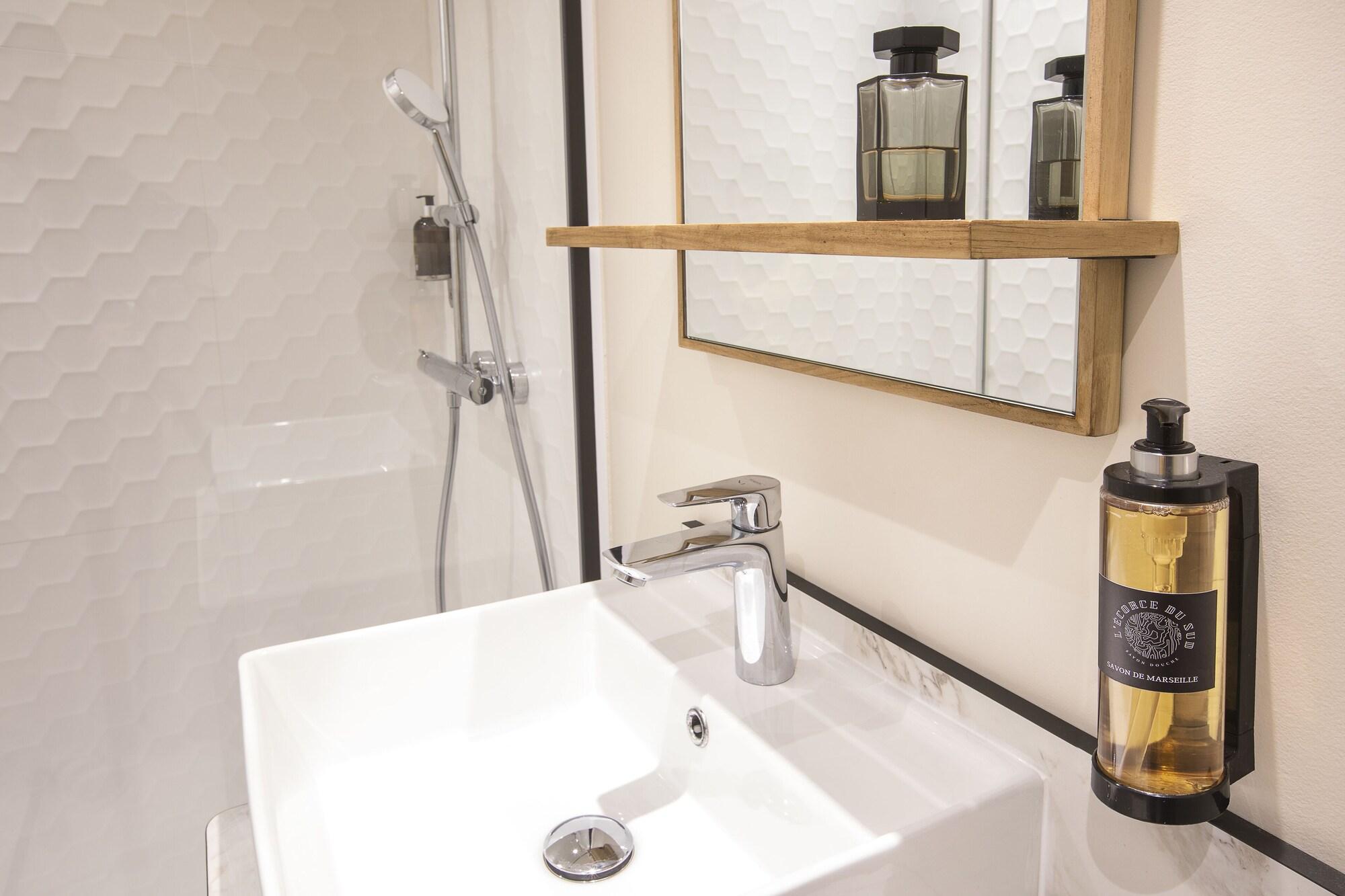 Equipamiento de Habitación Hôtel LIFE Marseille VP Vieux-Port