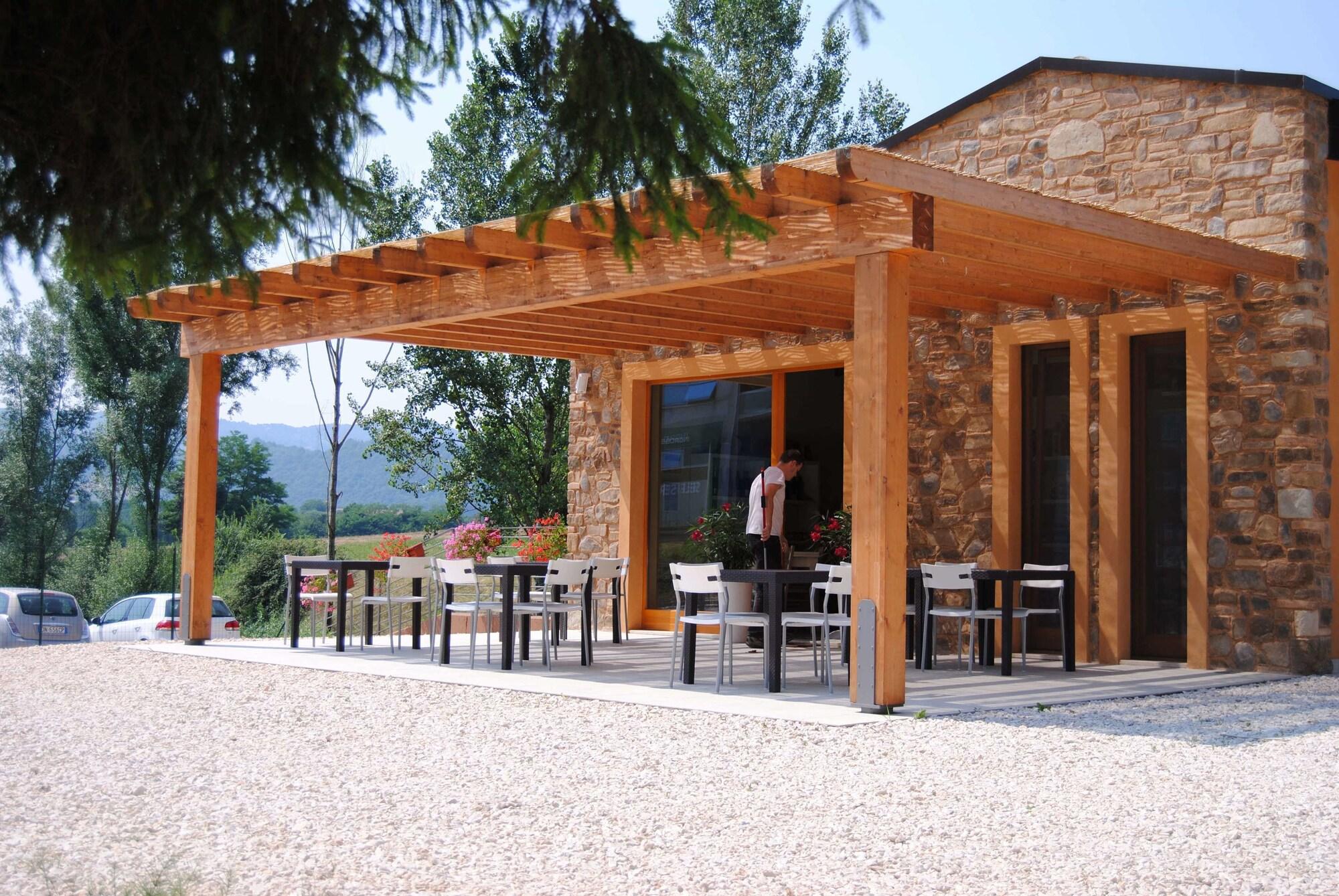 Vista Exterior Agriturismo Terra e Lago d'Iseo