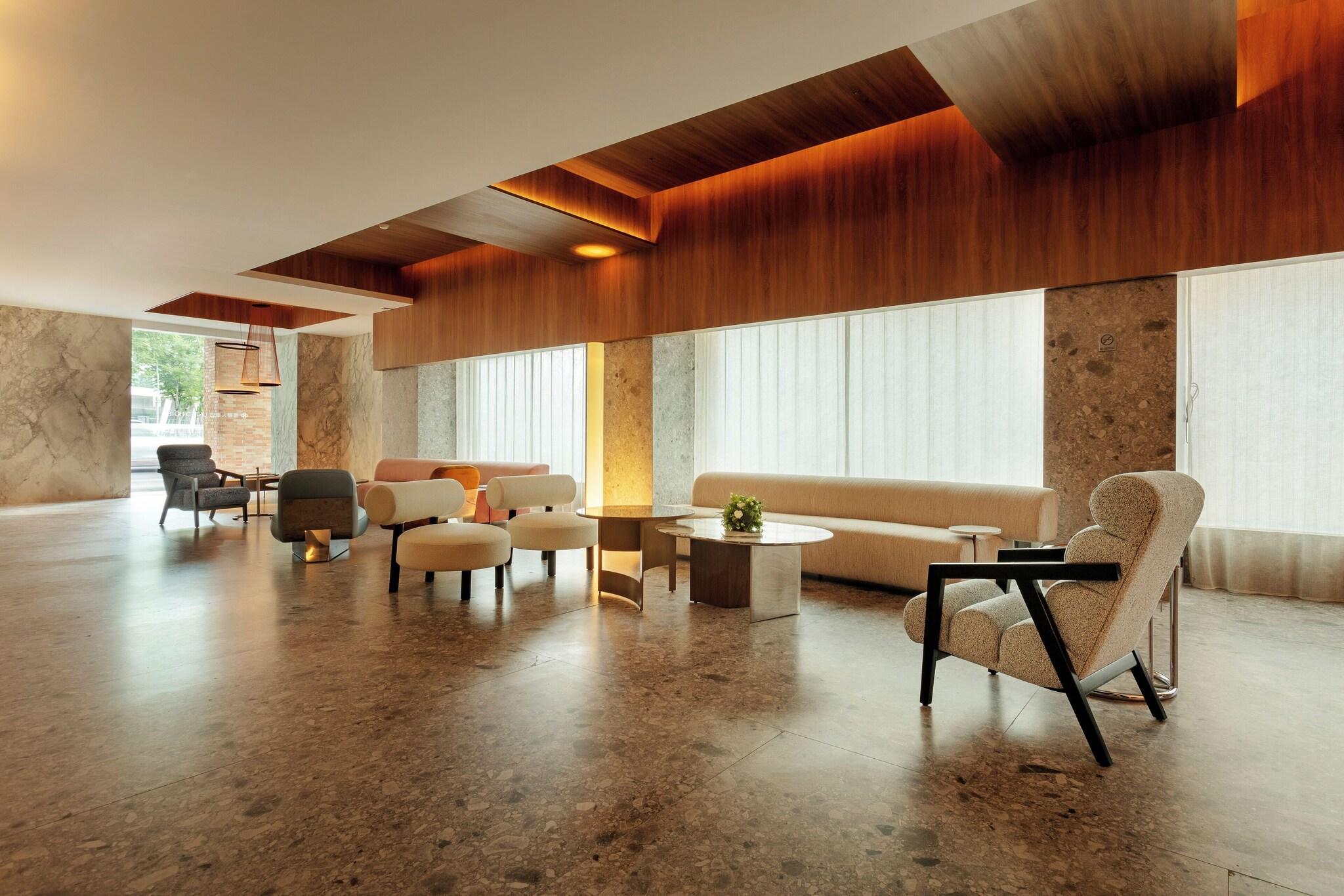 Vista Lobby United Hotel
