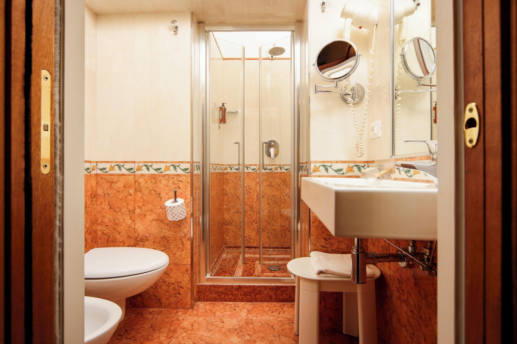 Equipamiento de Habitación Hotel Da Bruno