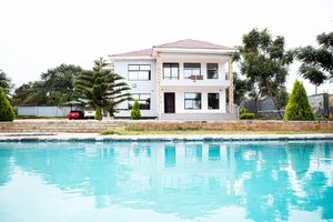 Alojamiento - Warm Heart Guest House