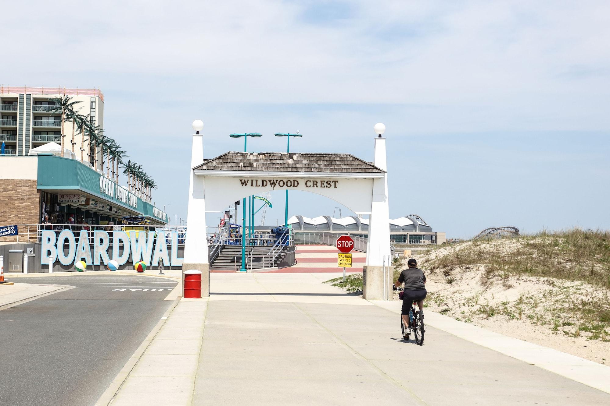 Instalaciones Recreativas Adventurer Oceanfront Inn