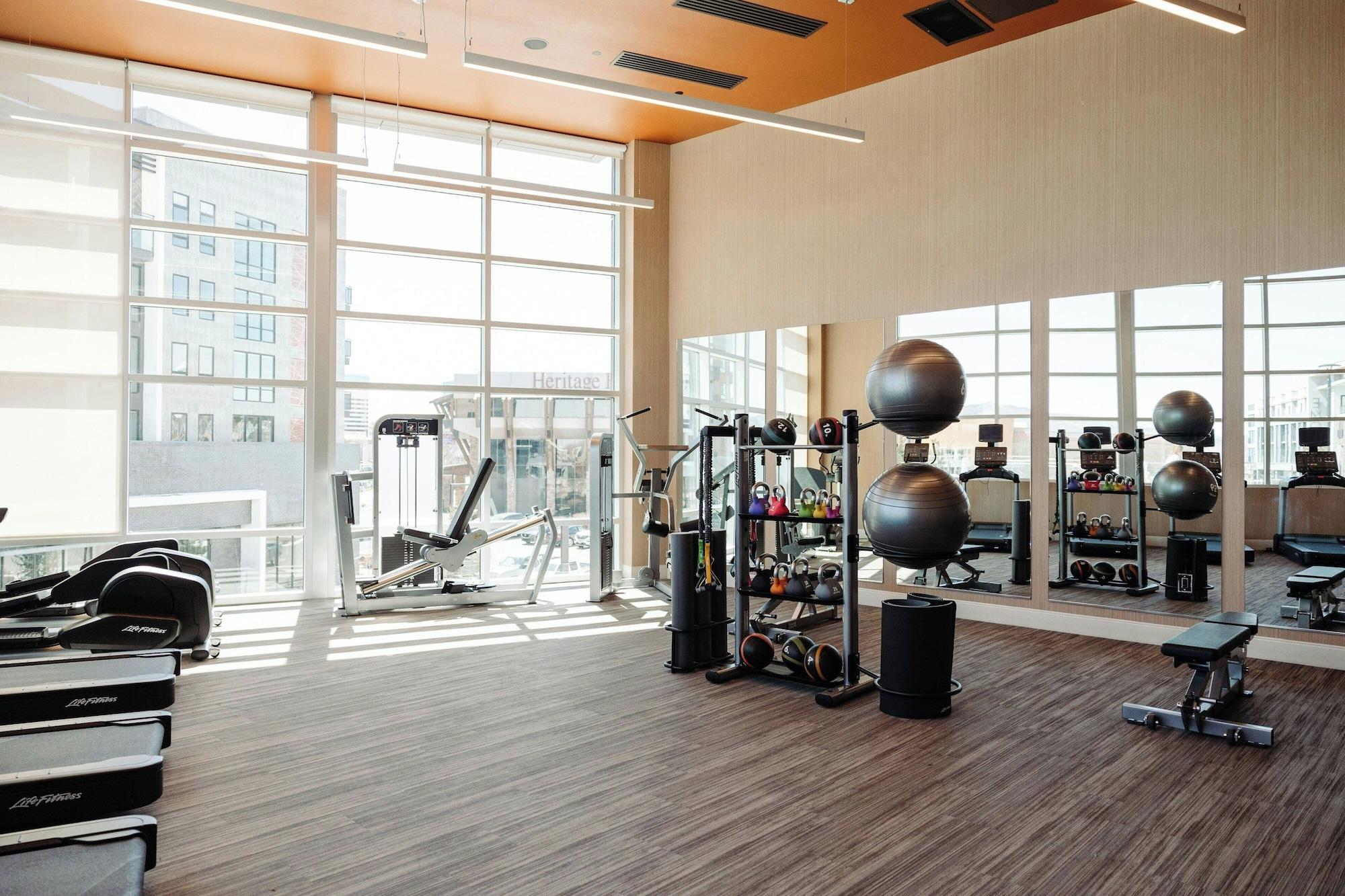 Gimnasio Element Reno Experience District