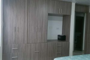 Alquiler Vacacional - Apartahotel , Cerca al Aeropuerto , Centros Comerciales ,conecta a 10 min