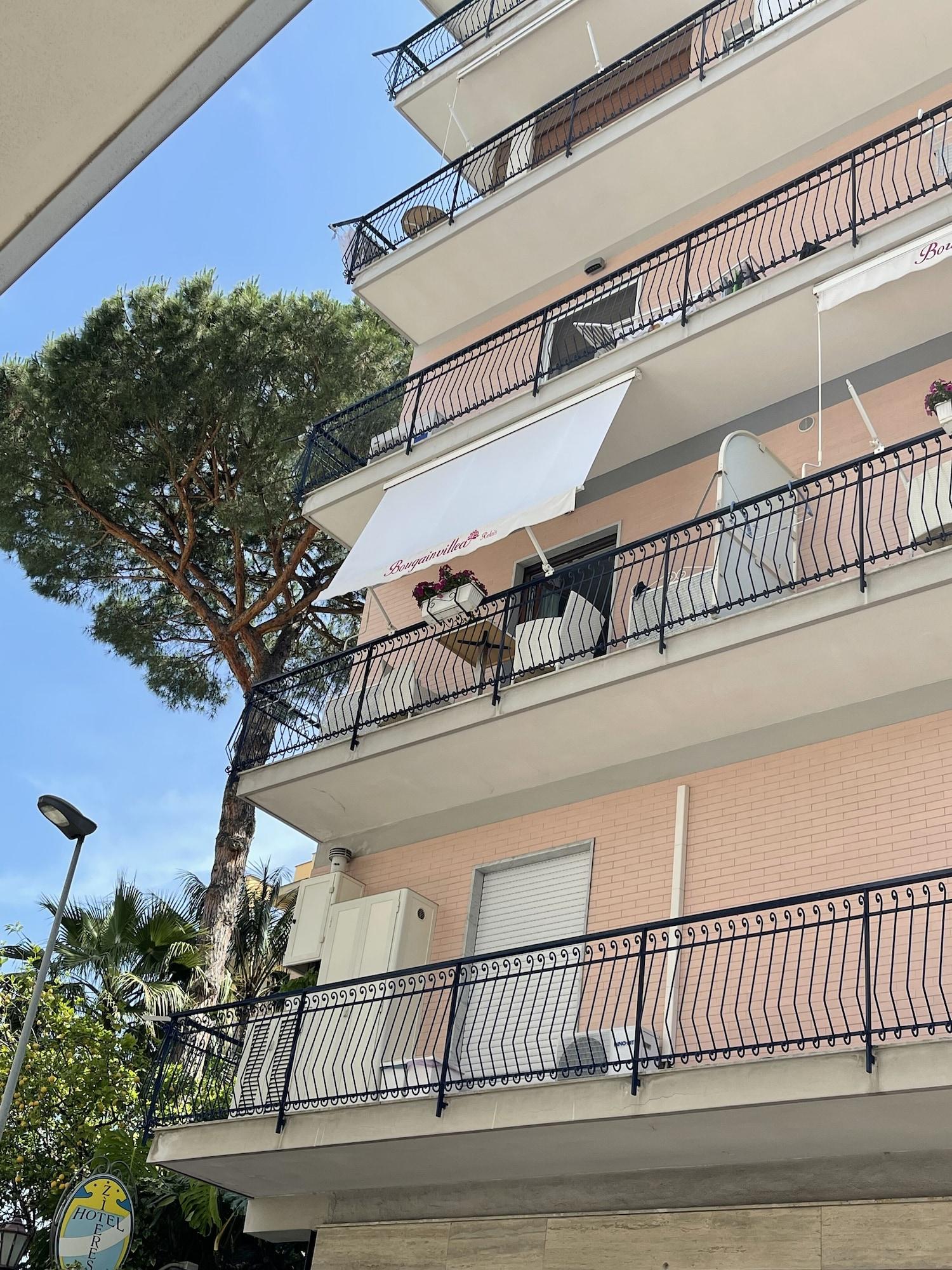 Vista Exterior Bougainvillea Relais