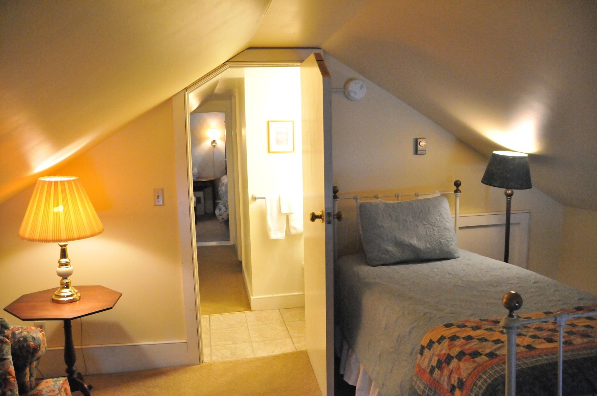 Set de Habitación Strong House Inn