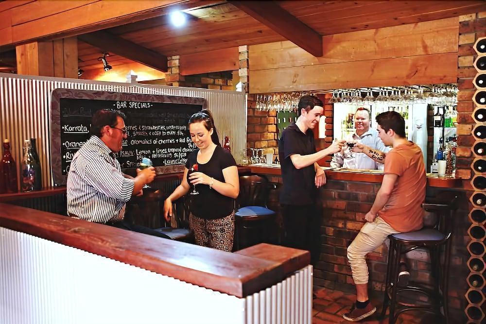 Bar/Salón The Town House Motor Inn