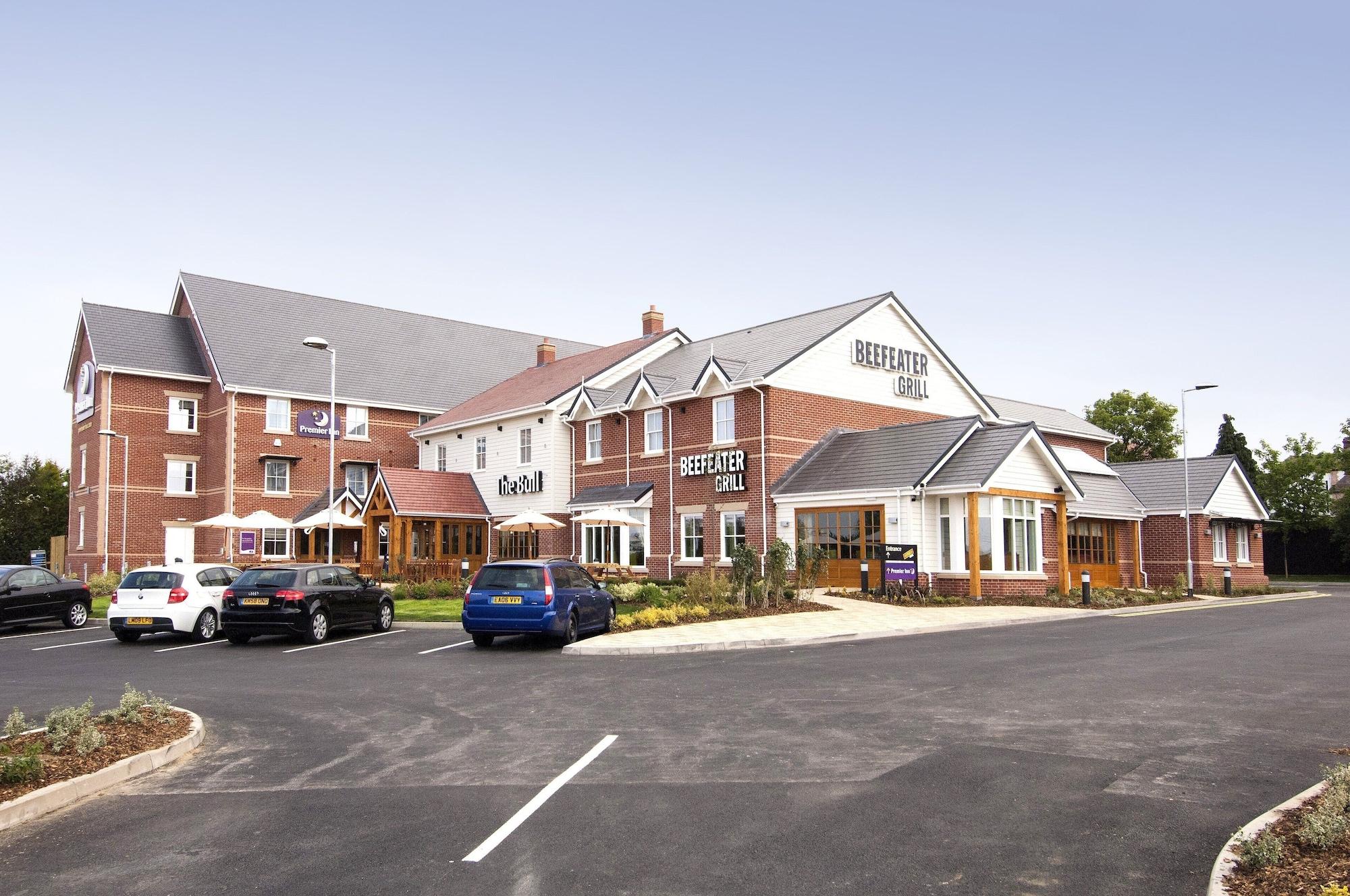 Vista Exterior Premier Inn Swanley