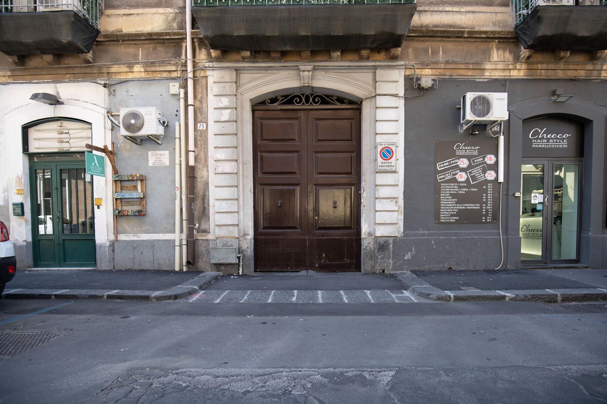 Vista Exterior Tra l'Etna e il mare via Oberdan