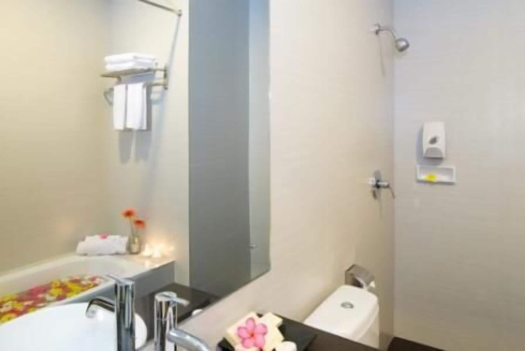Equipamiento de Habitación iShine Hotel