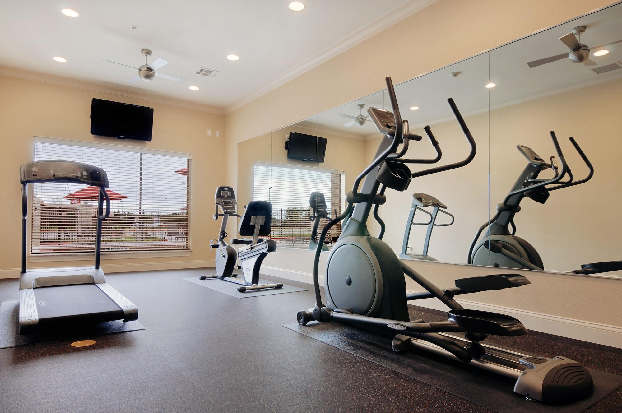 Gimnasio Ramada by Wyndham College Station