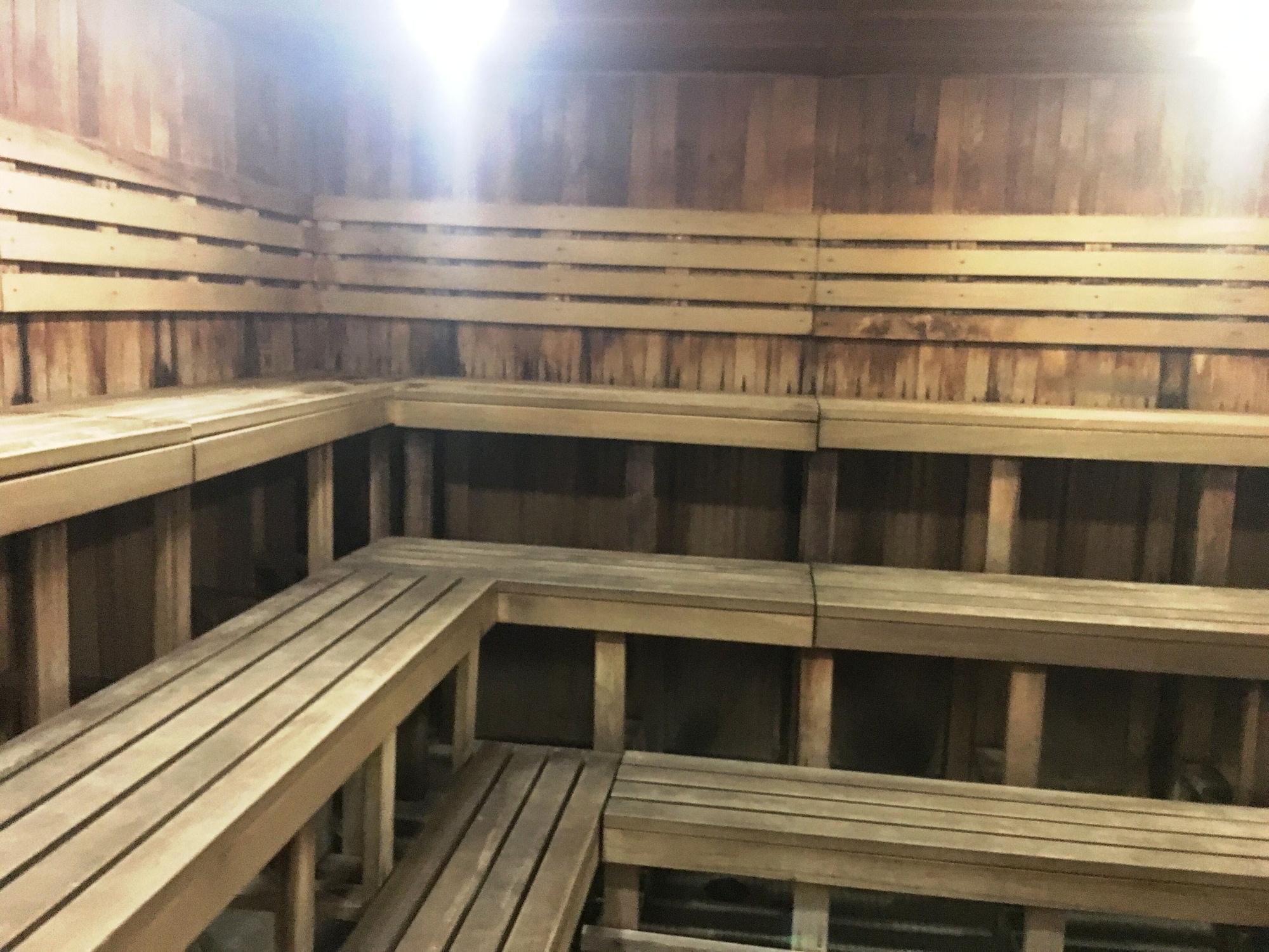 Spa Altitude Suites on Yonge