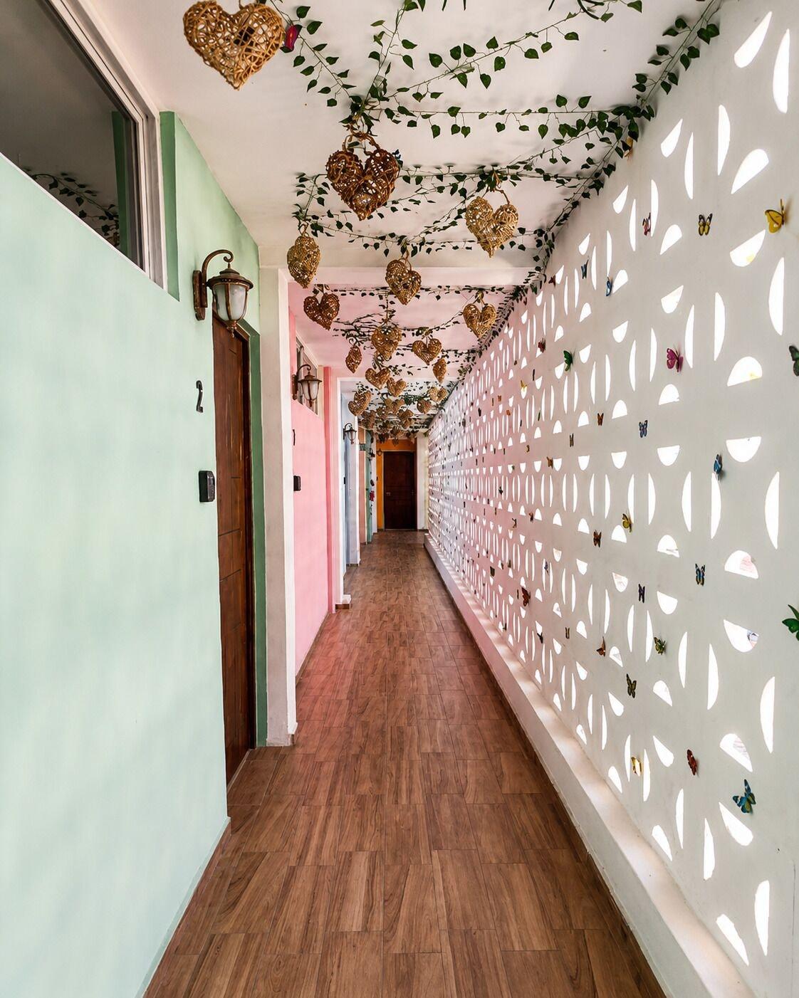 Varios Puul Suites