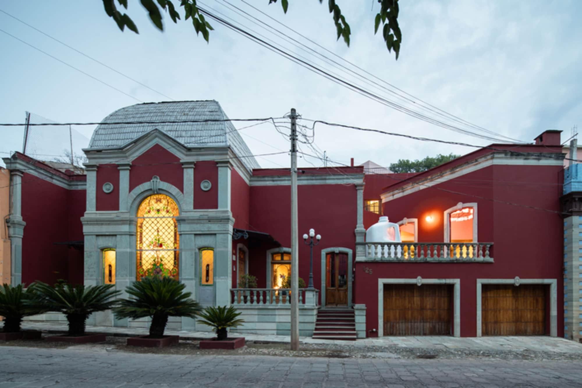 Varios Casa Nada Hotel