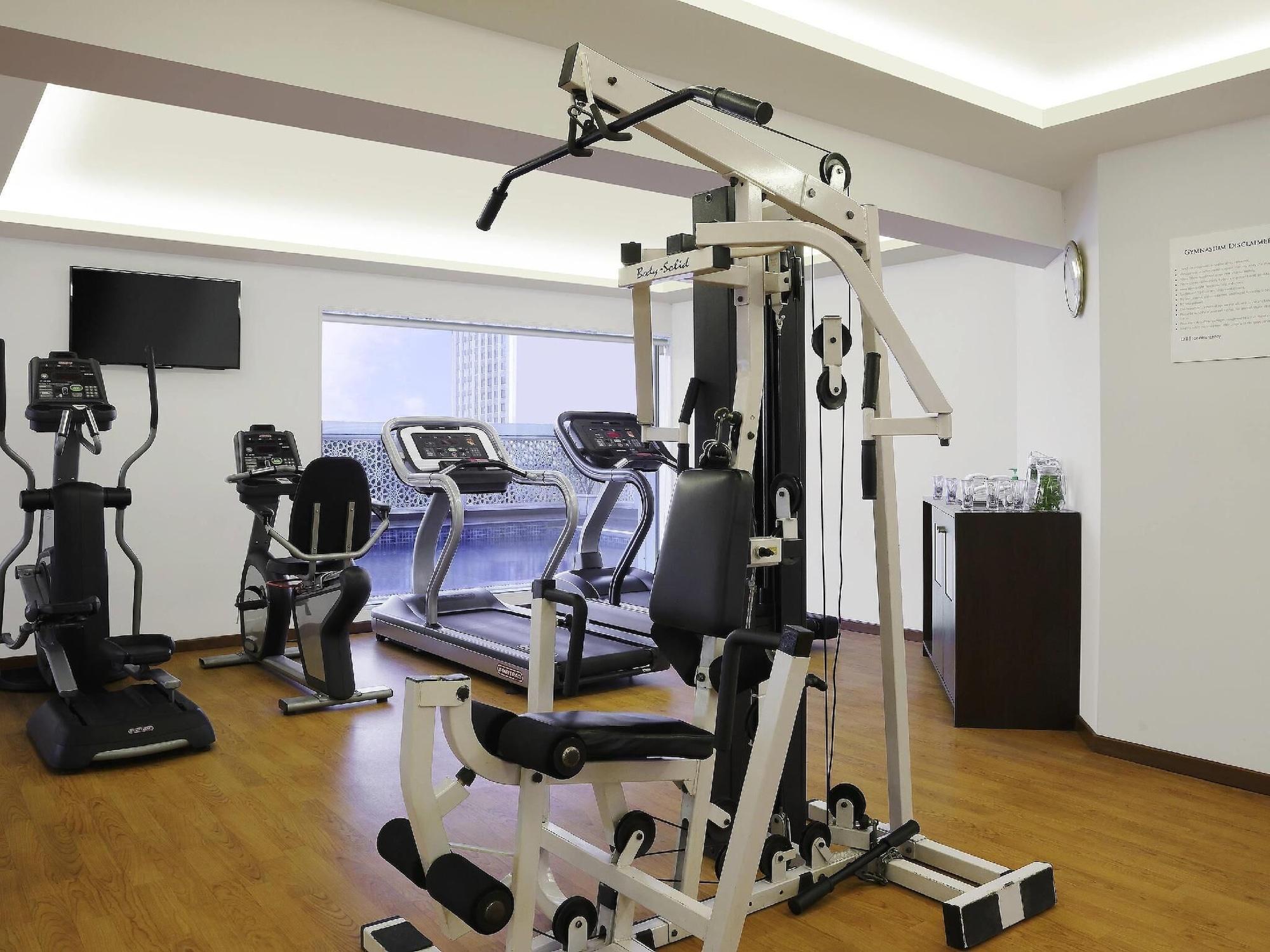 Gimnasio Grand Mercure Vadodara Surya Palace Hotel
