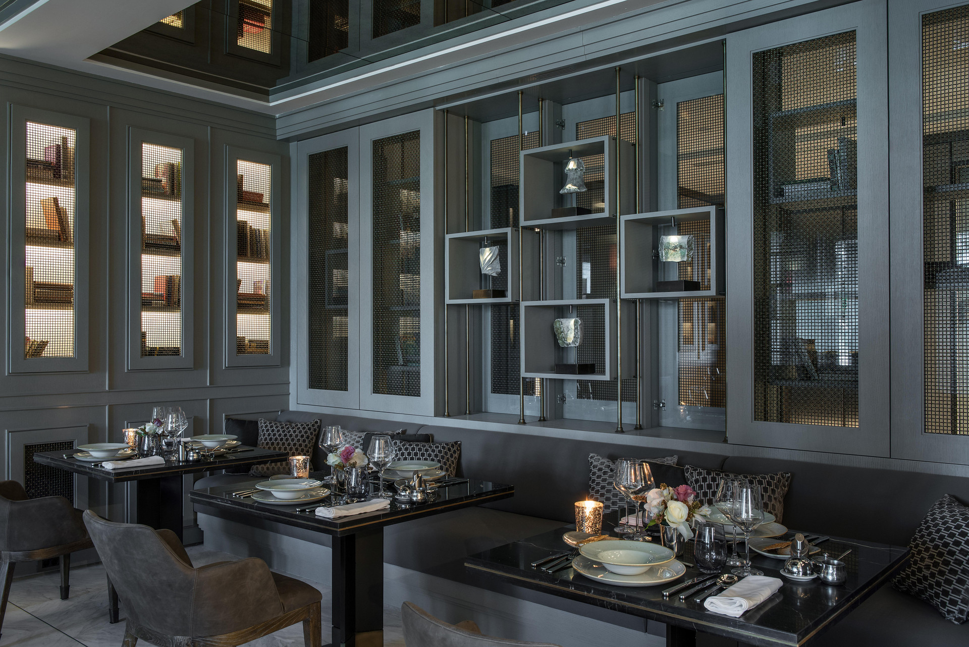 Vista Lobby Princes' Palace Resort