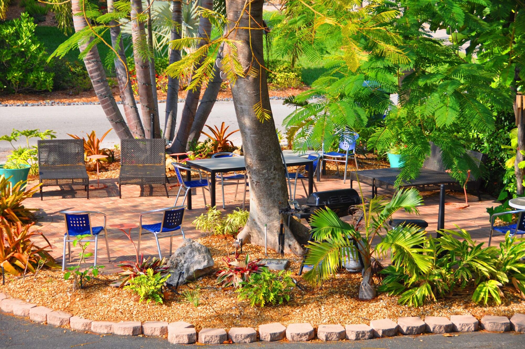 Comodidades del Alojamiento Lido Islander Inn