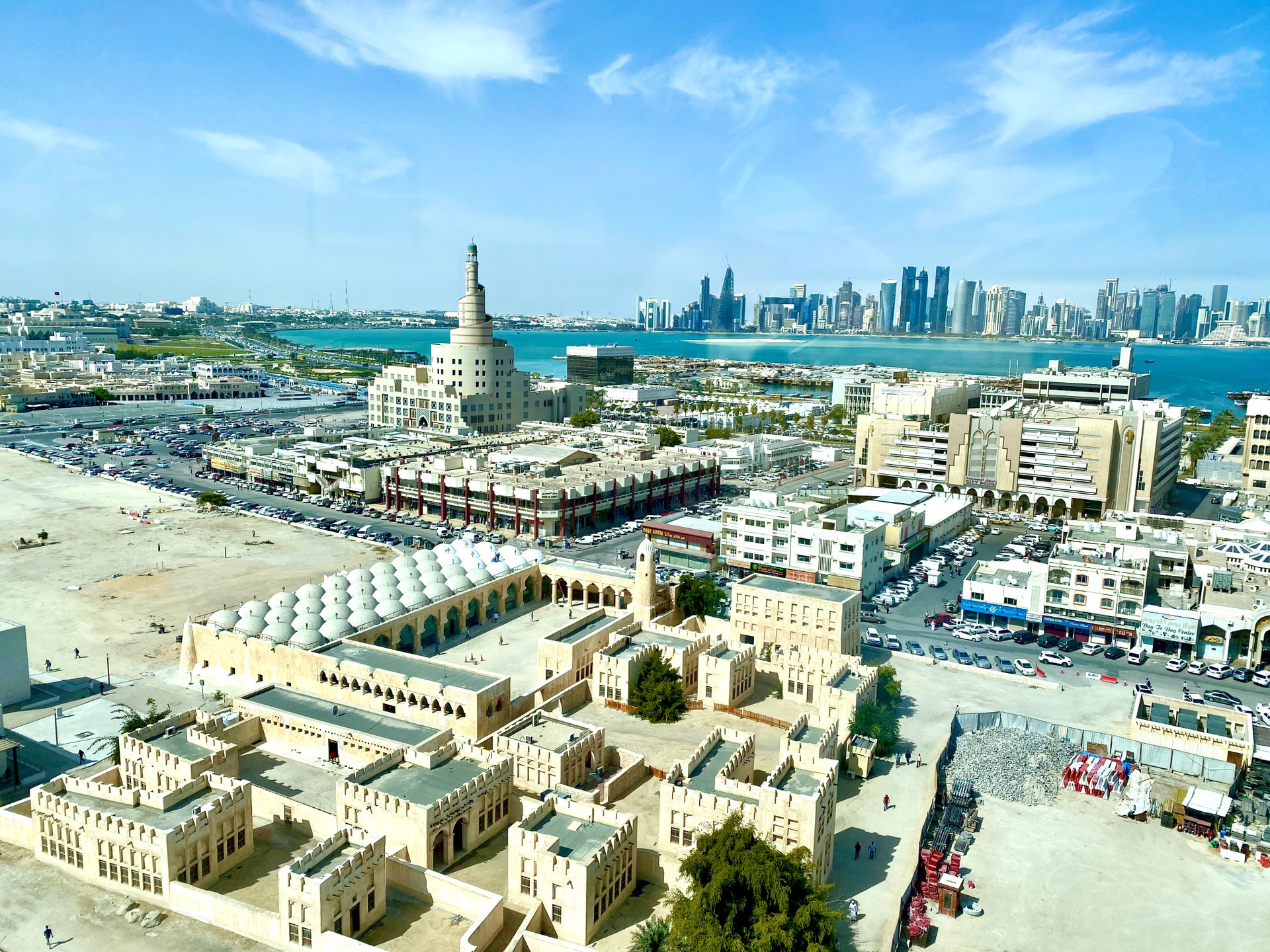 Vista Exterior Kingsgate Hotel Doha by Millennium Hotels