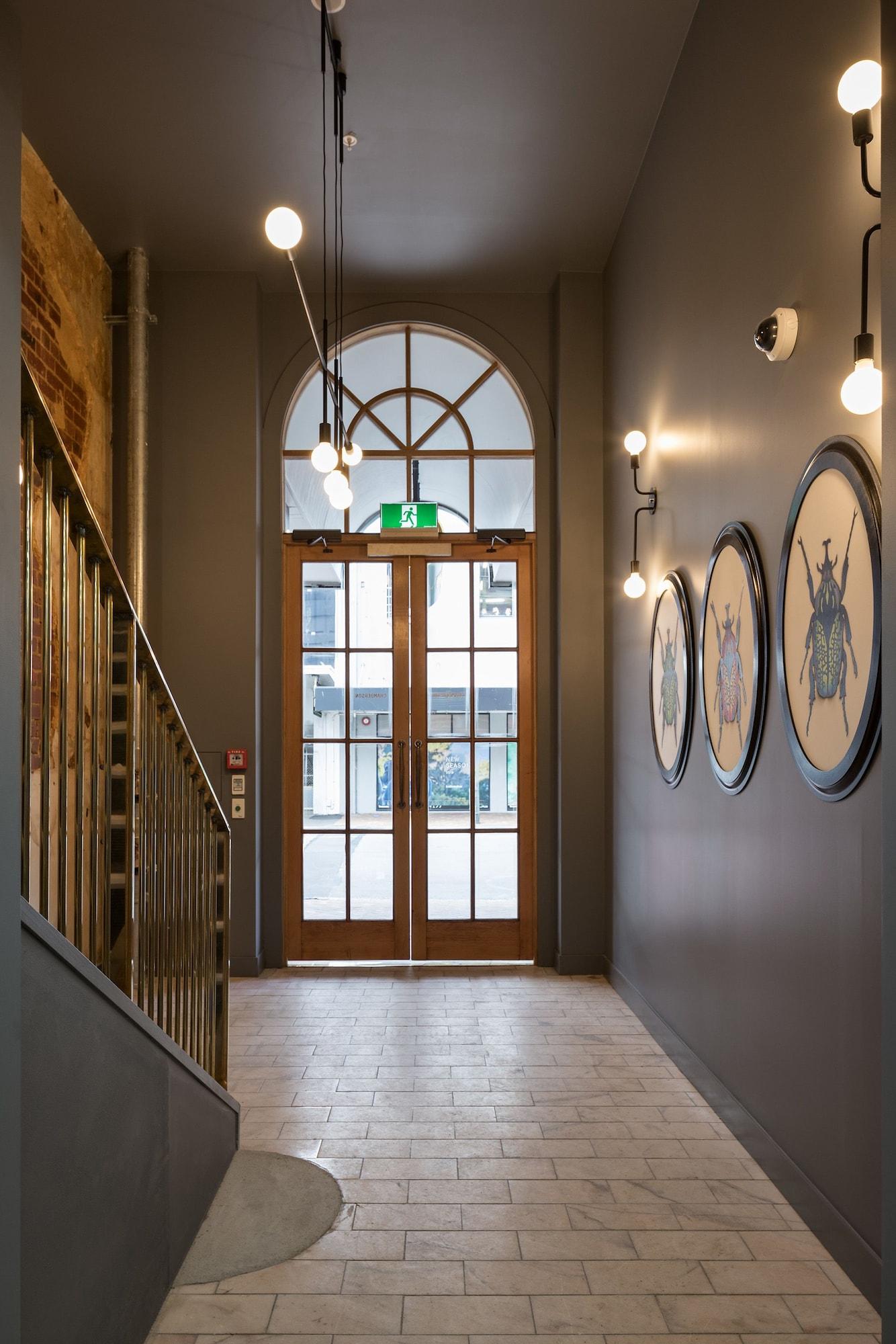 Vista Lobby The Chamberson