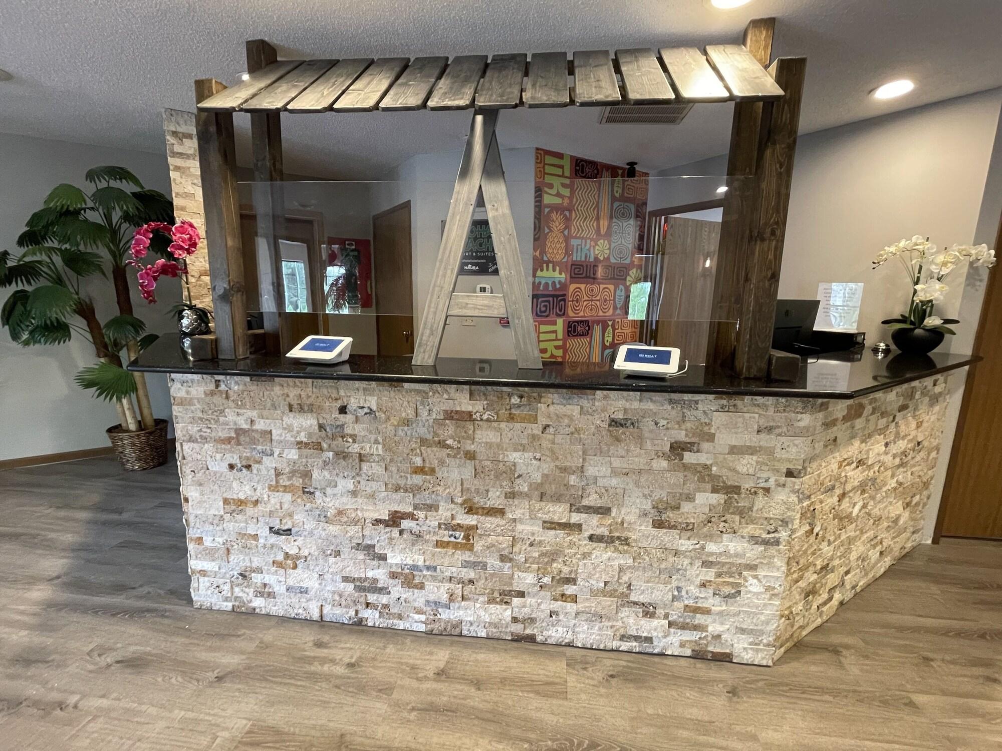 Vista Lobby Aloha Beach Resort