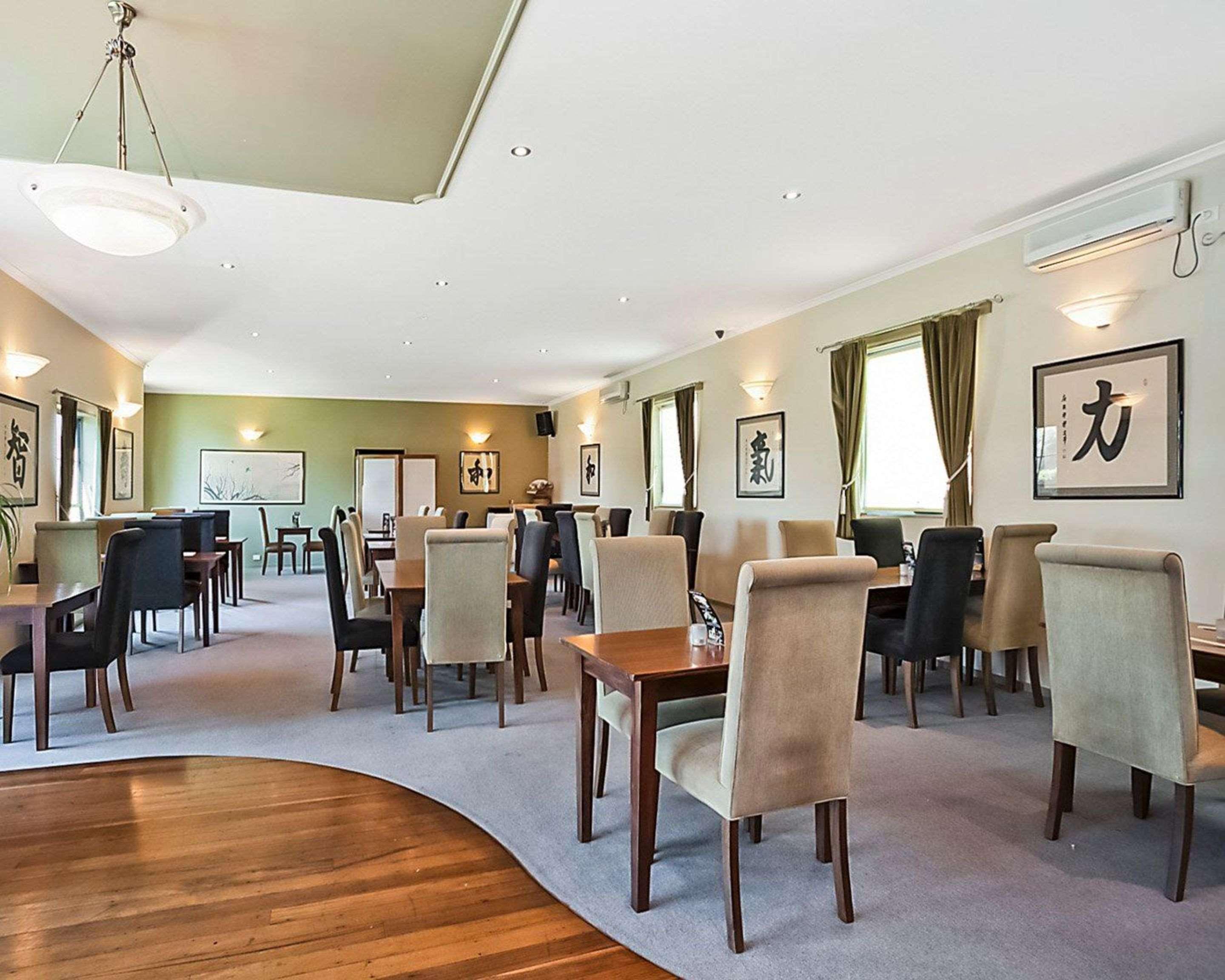 Restaurant Quality Inn & Suites The Menzies