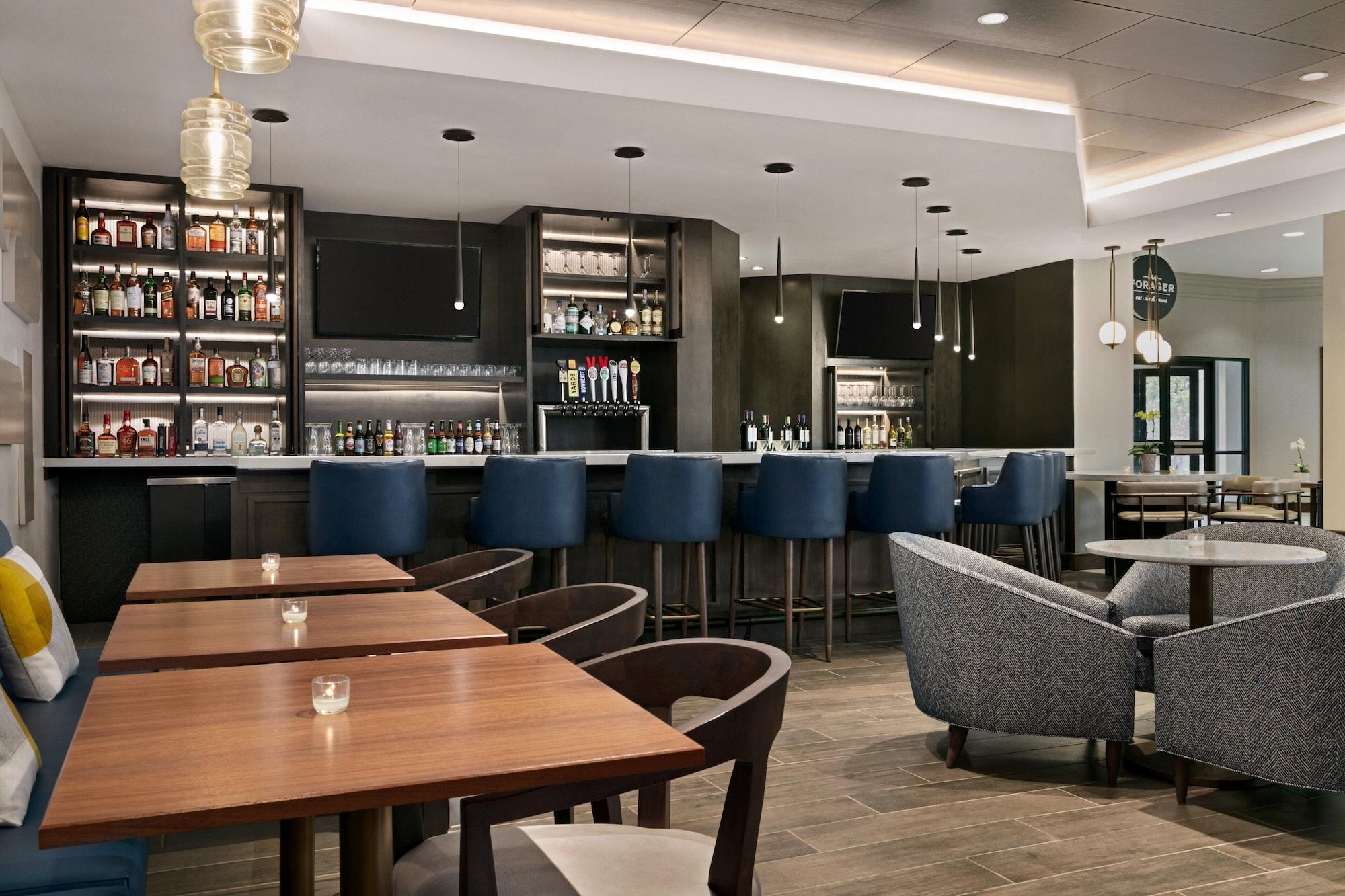 Restaurant Crowne Plaza: Philadelphia - King of Prussia by IHG