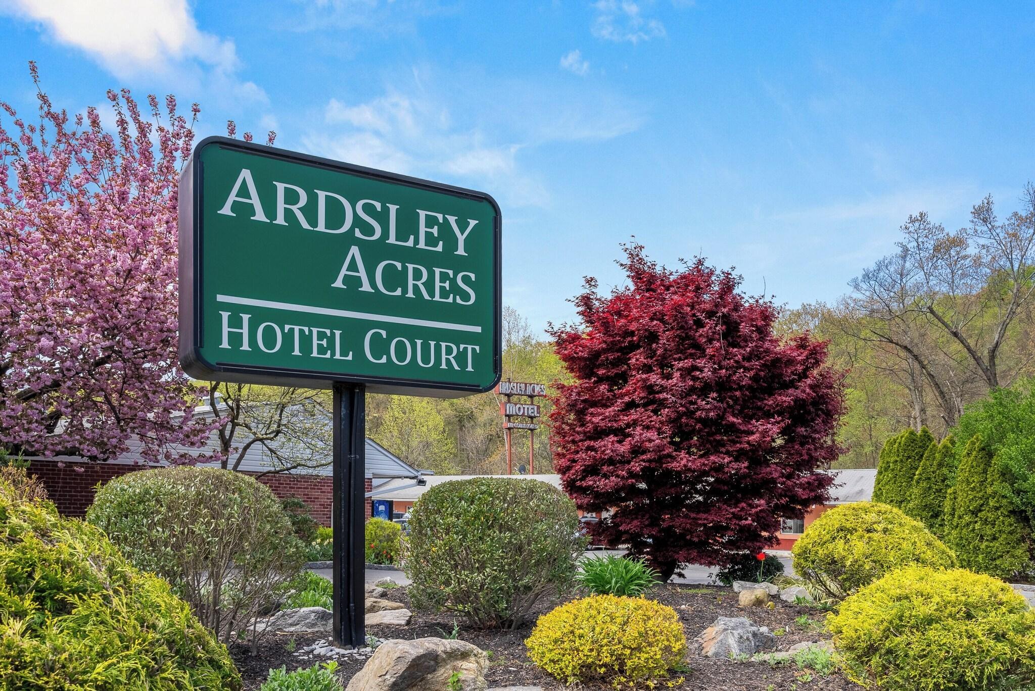 Varios Ardsley Acres Hotel Westchester