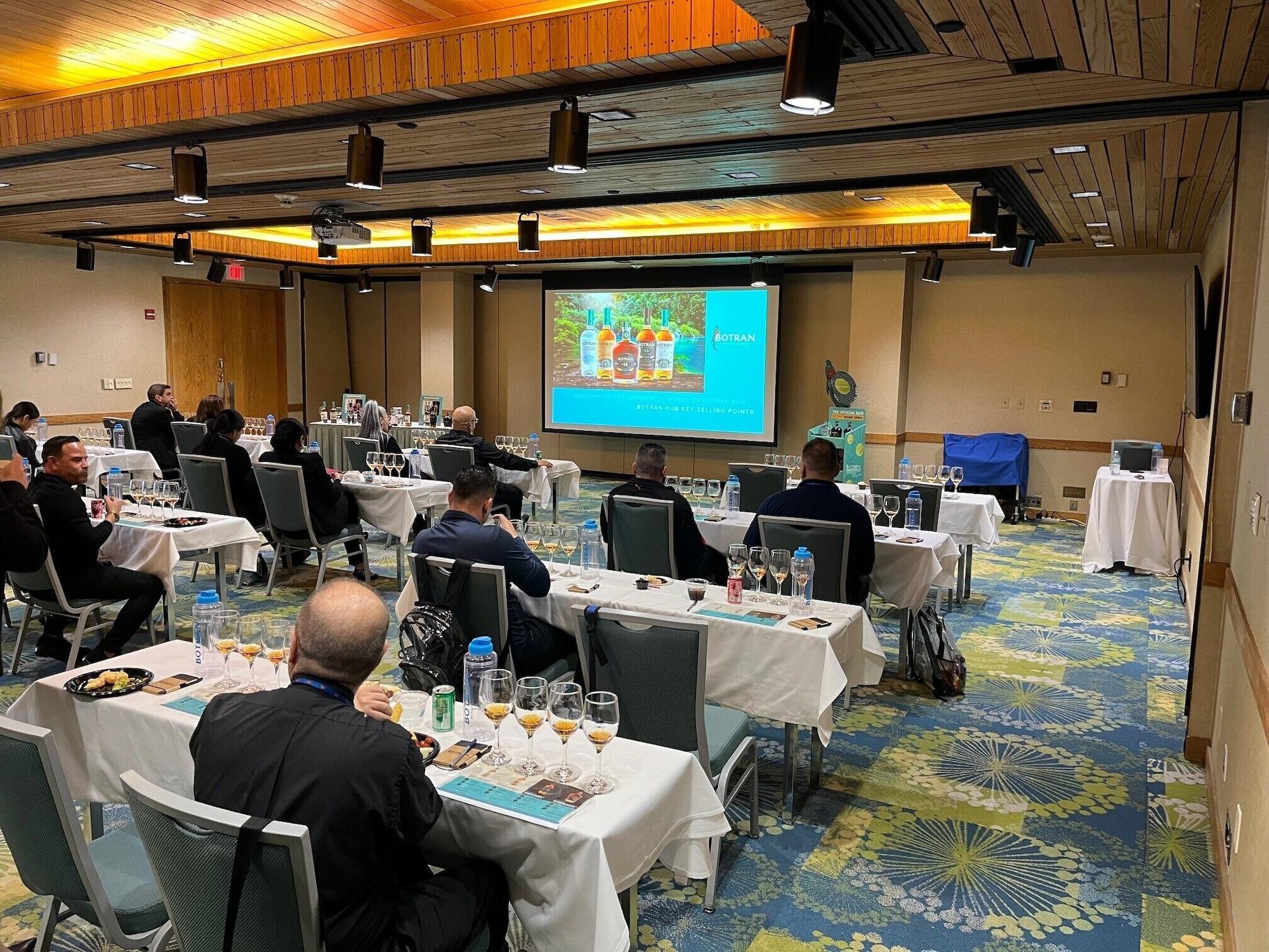 Sala de Reuniones Miami International Airport Hotel