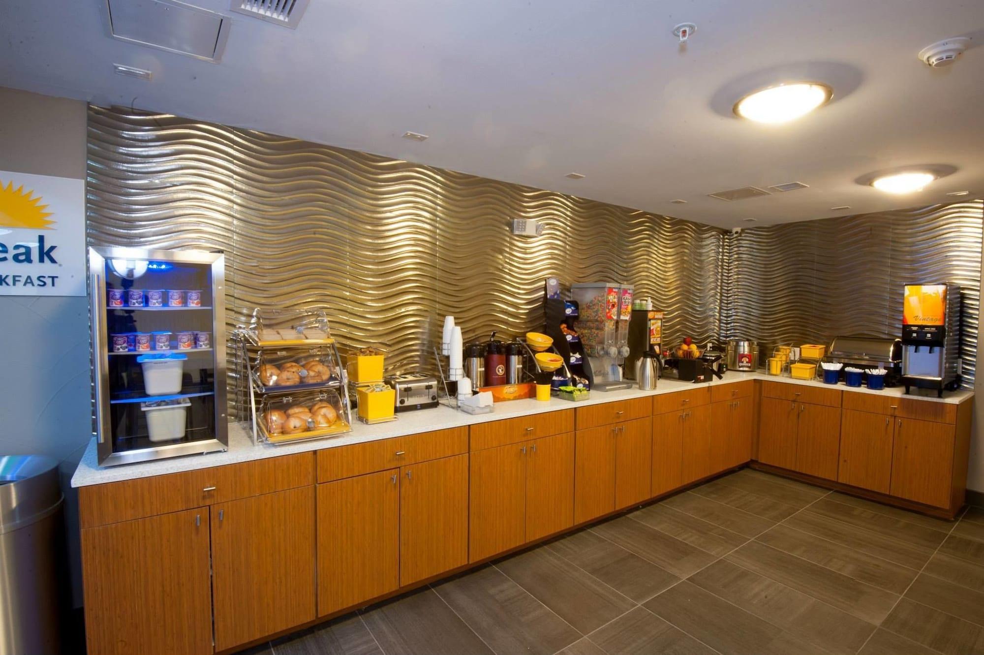 Restaurant Arya Inn & Suites Farmers Branch