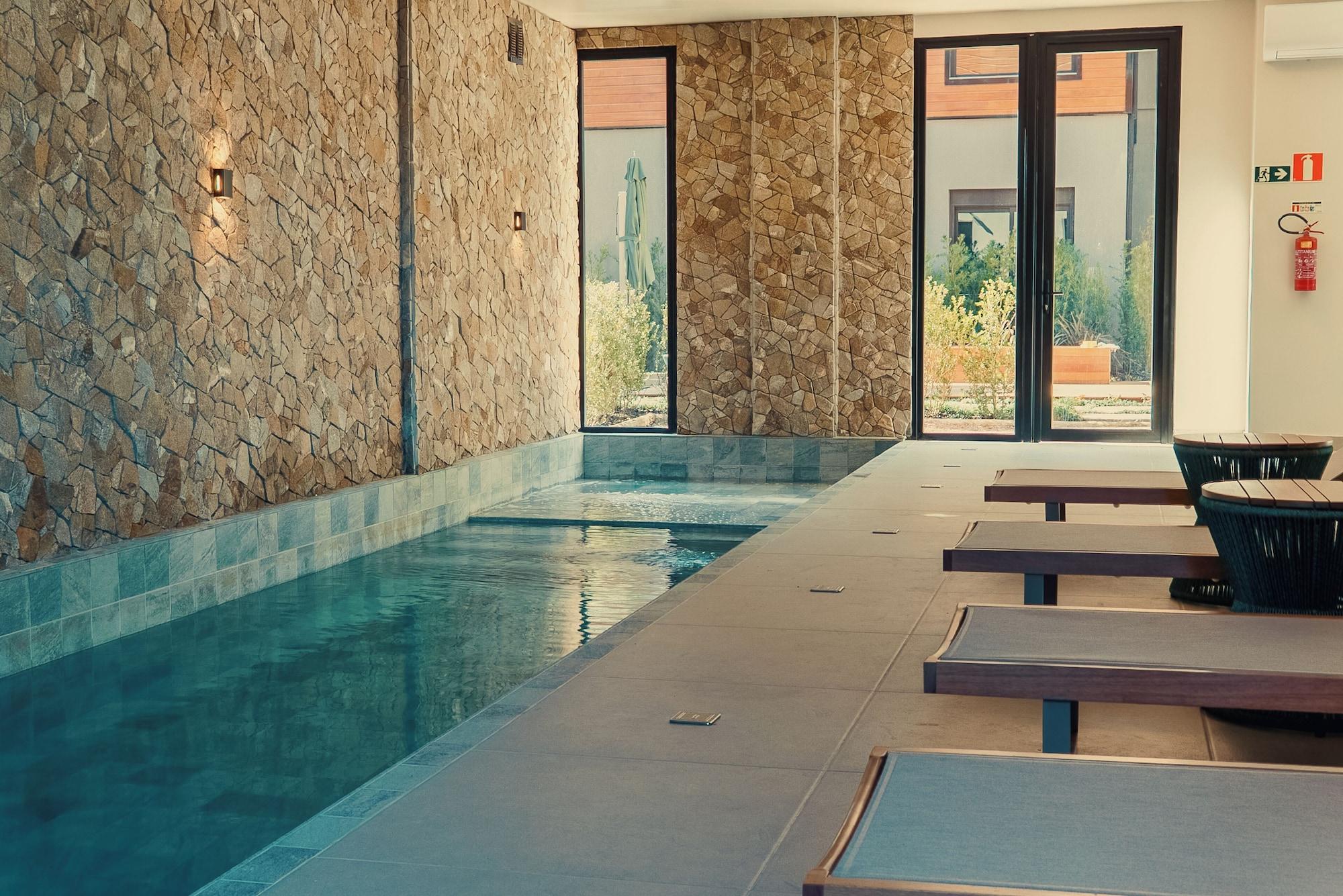 Vista Piscina Laghetto Stilo Garden