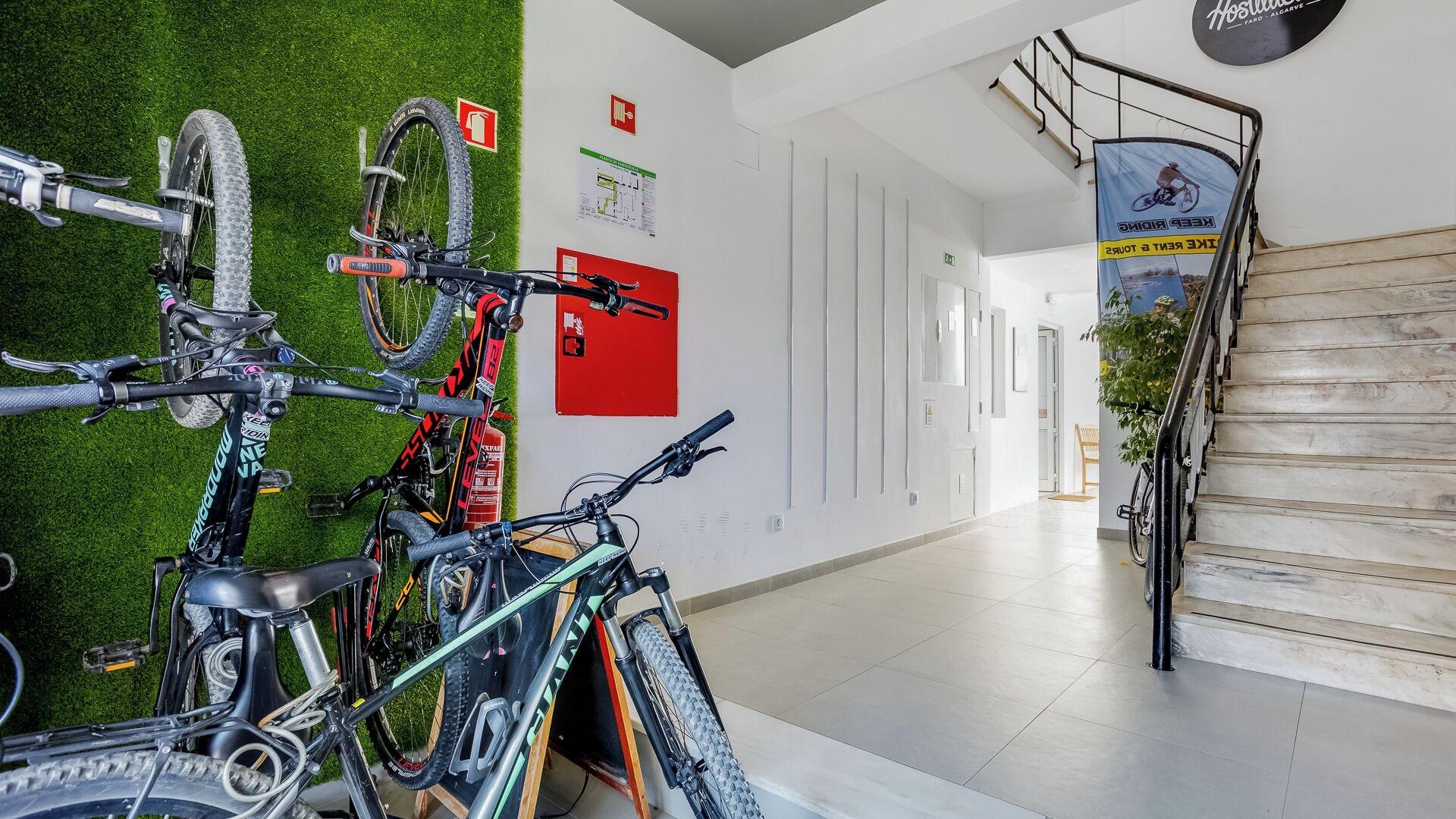 Varios Hostellicious