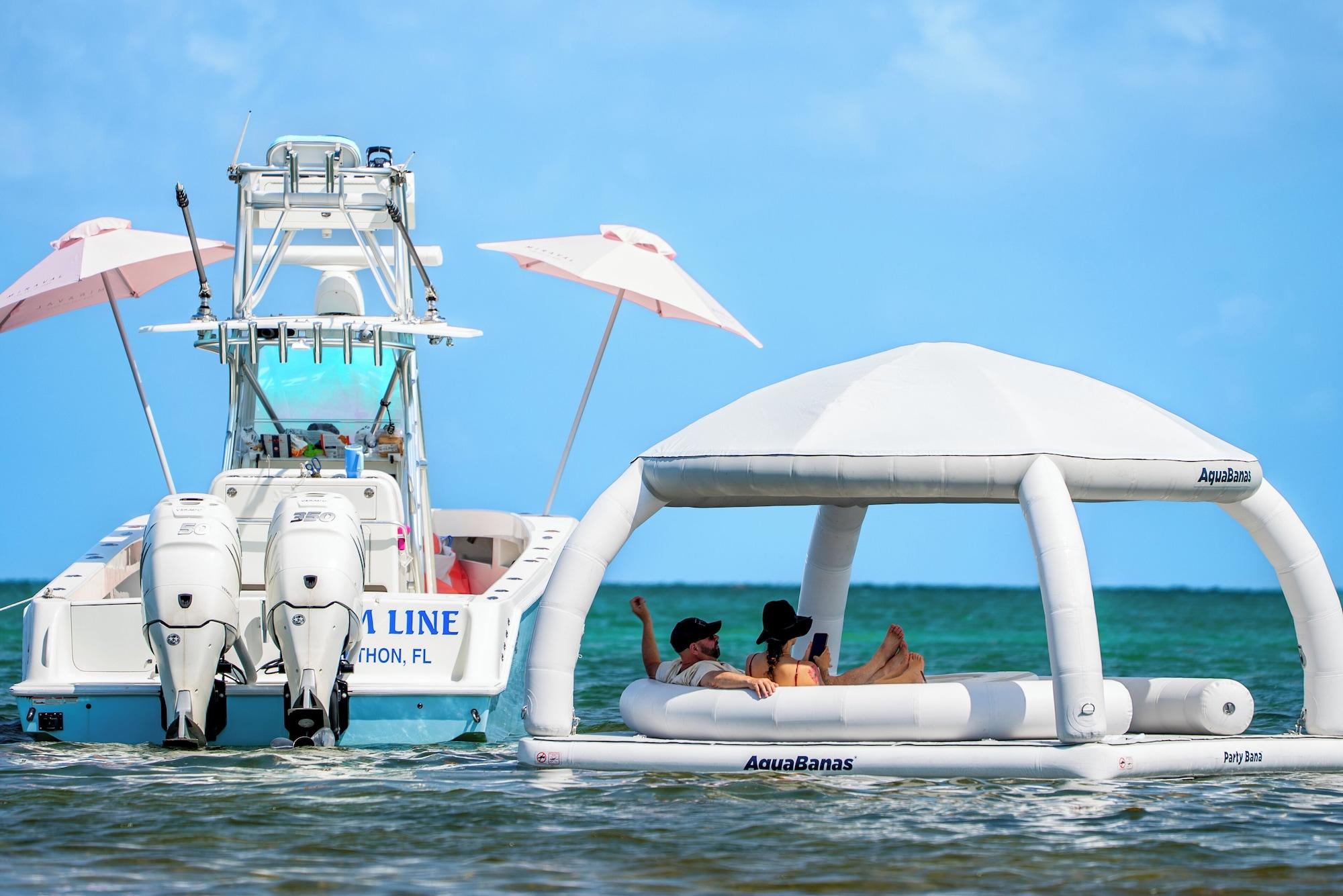 Playa Grassy Flats Resort & Beach Club