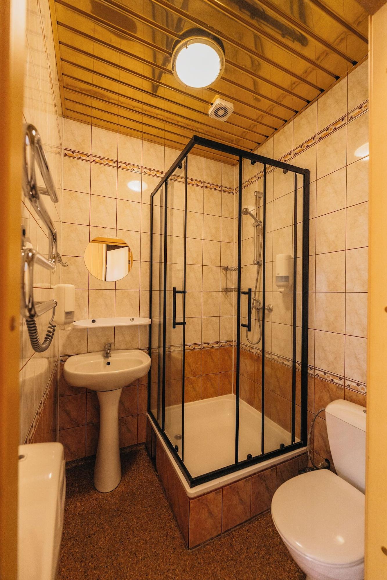 Equipamiento de Habitación Kastytis