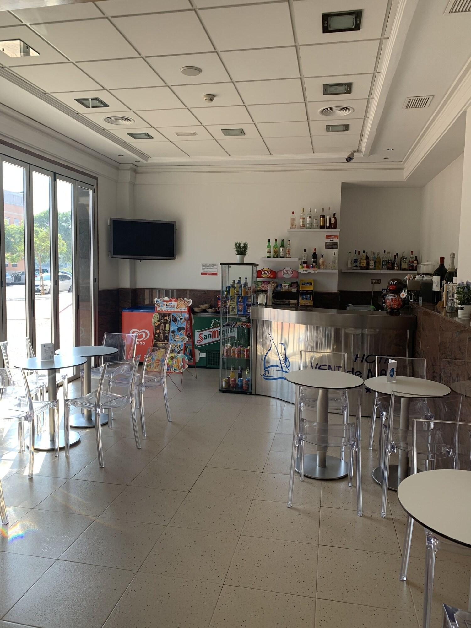 Bar/Salón Sensity Vent de Mar Hotel