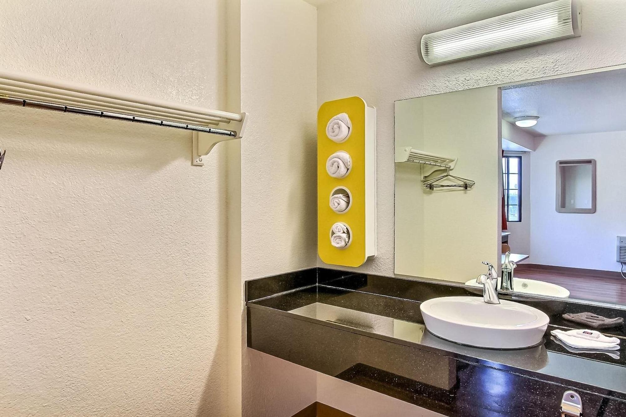 Equipamiento de Habitación Motel 6 Fremont, CA - North