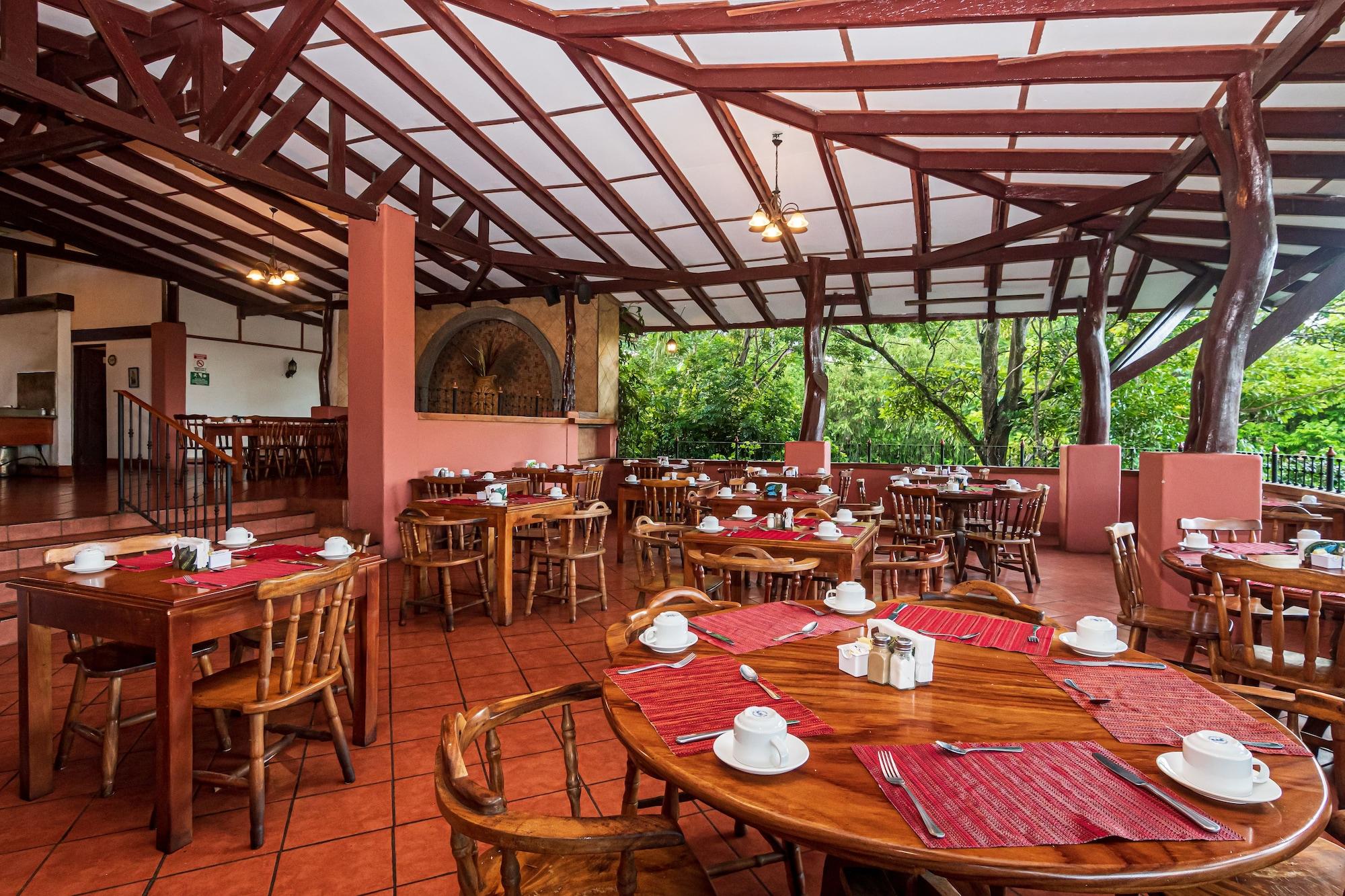 Restaurant Hotel Hacienda Guachipelin