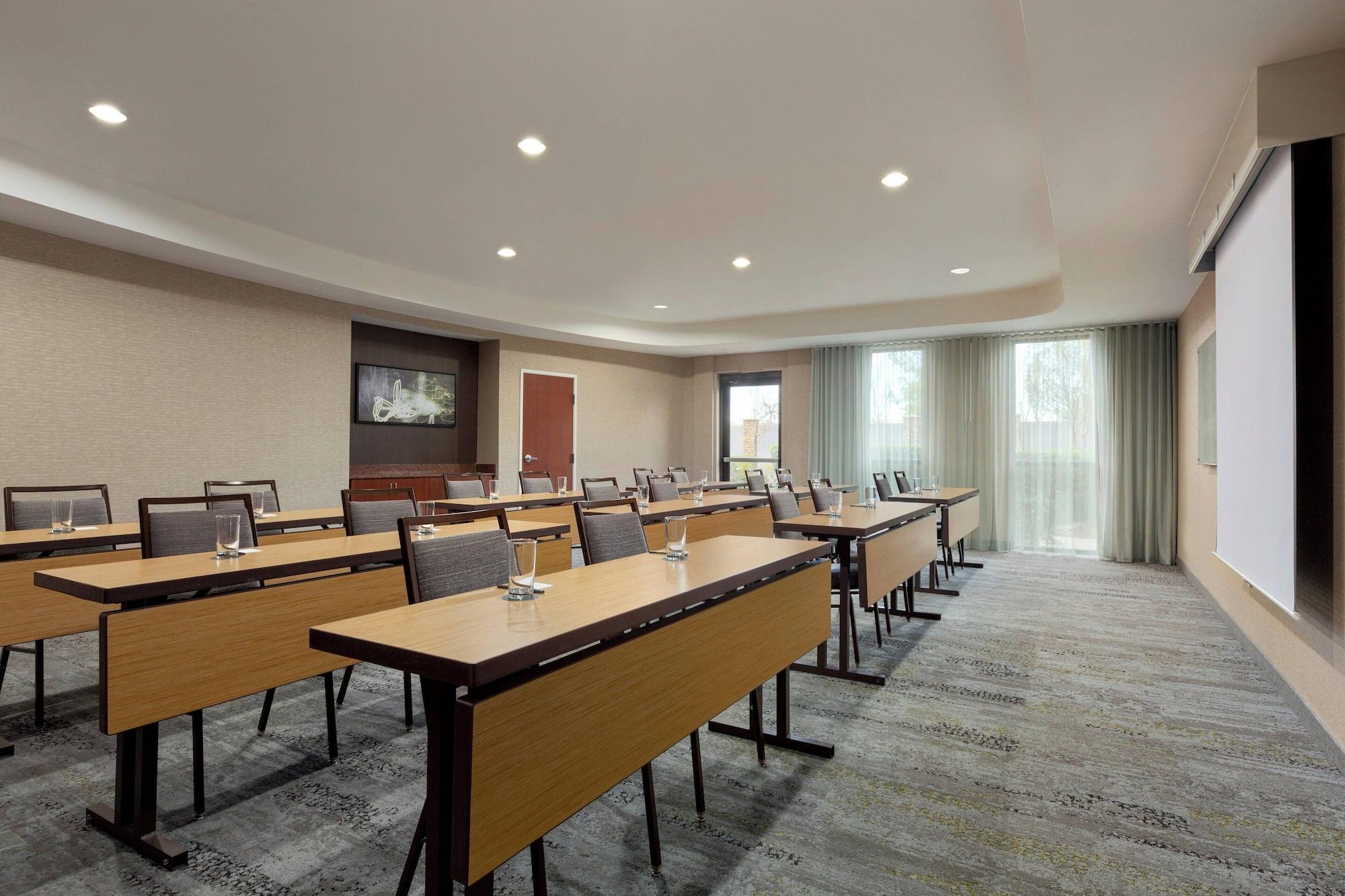 Sala de Reuniones Courtyard Roseville Galleria Mall/Creekside Ridge Drive