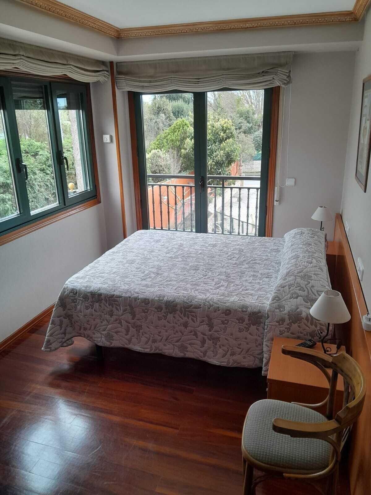 Varios PENSION LUCERNA