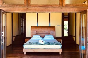 Alquiler Vacacional - Bora Bora waterfront sunrise villa