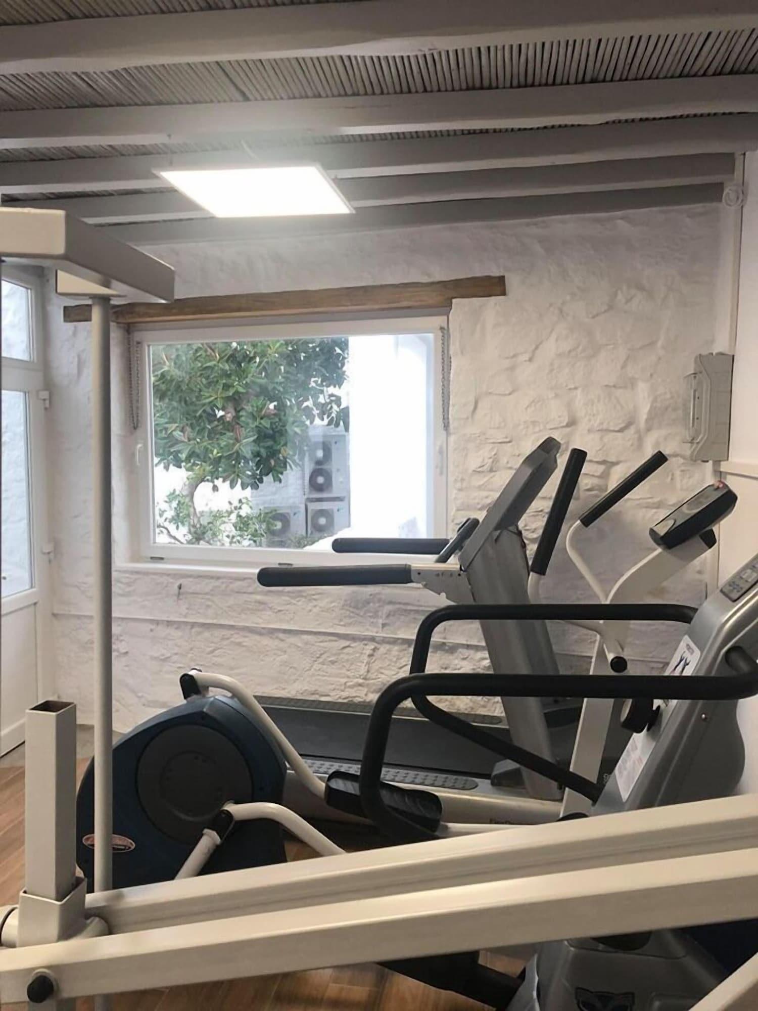 Gimnasio Elena Hotel