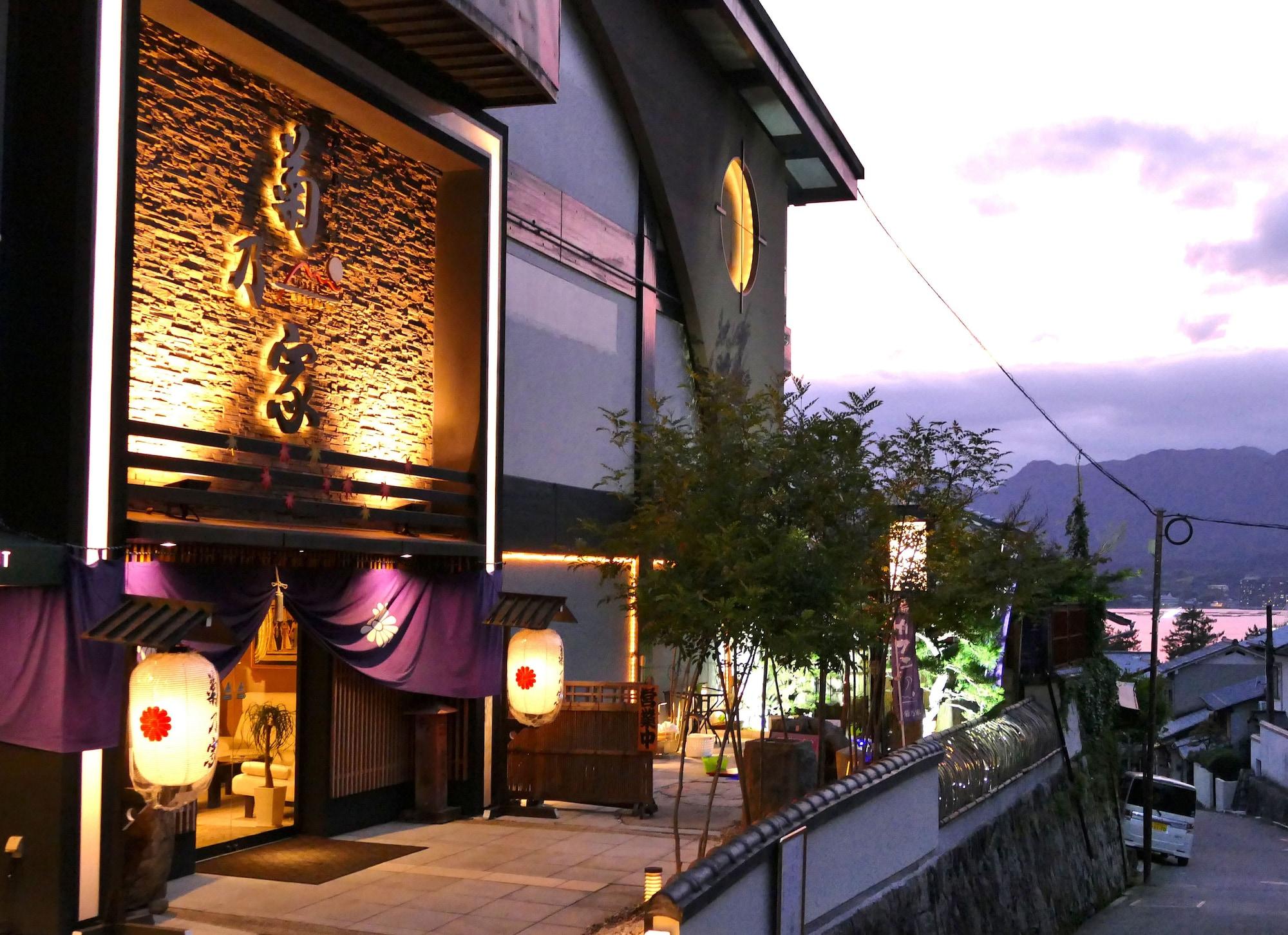 Vista Exterior Hotel Kikunoya