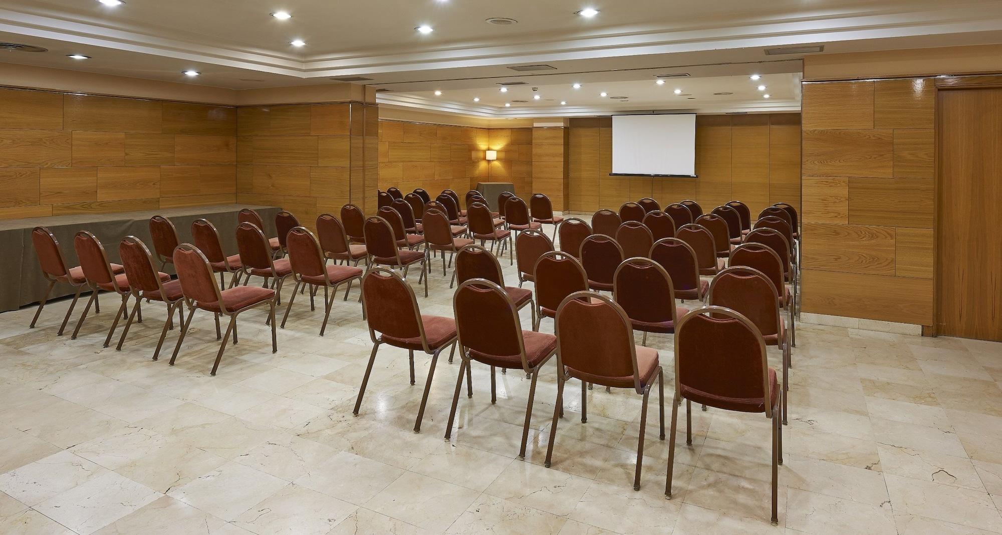 Sala de Reuniones NH Sport