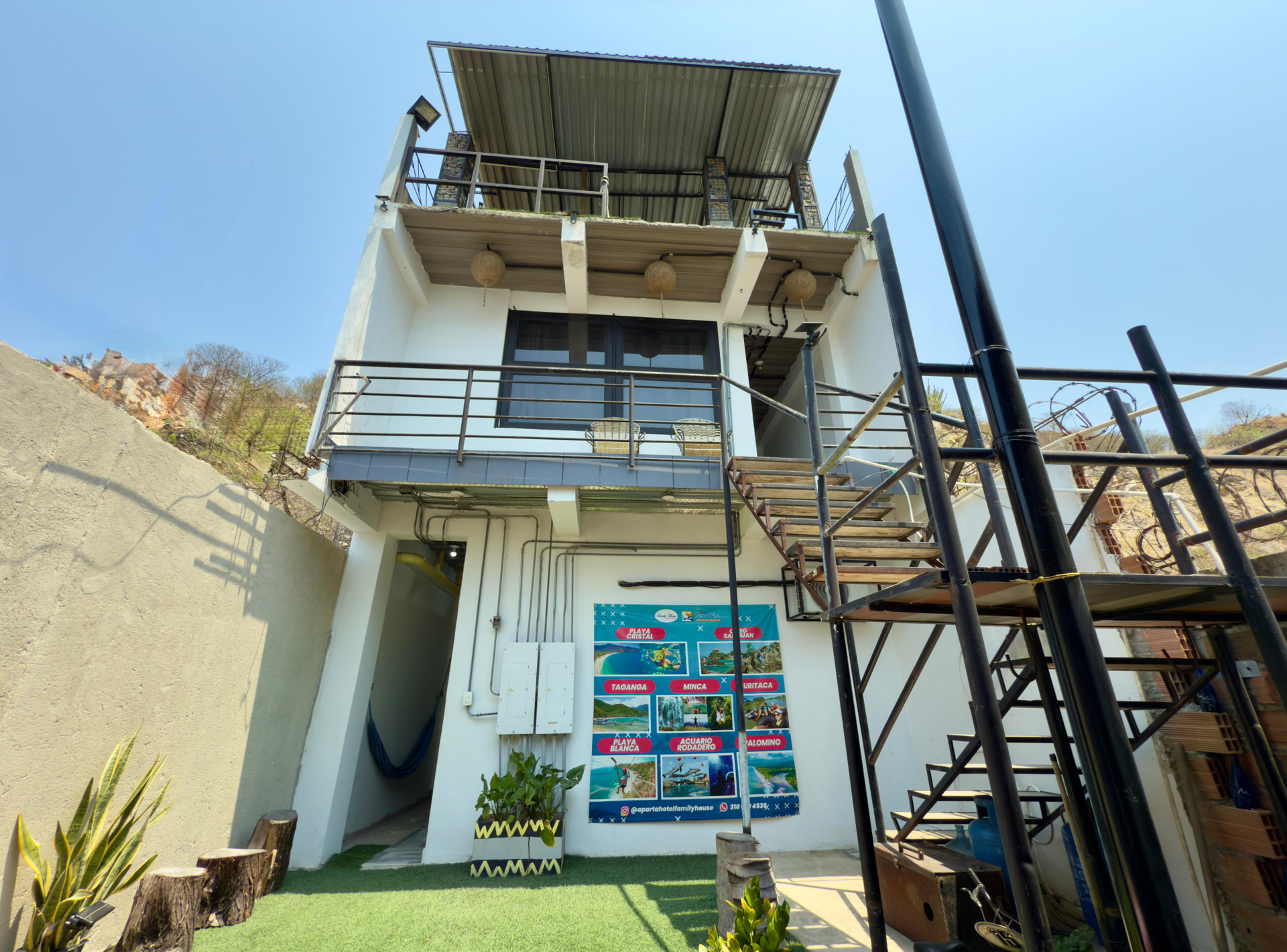 Vista Exterior Hotel Family House Rodadero