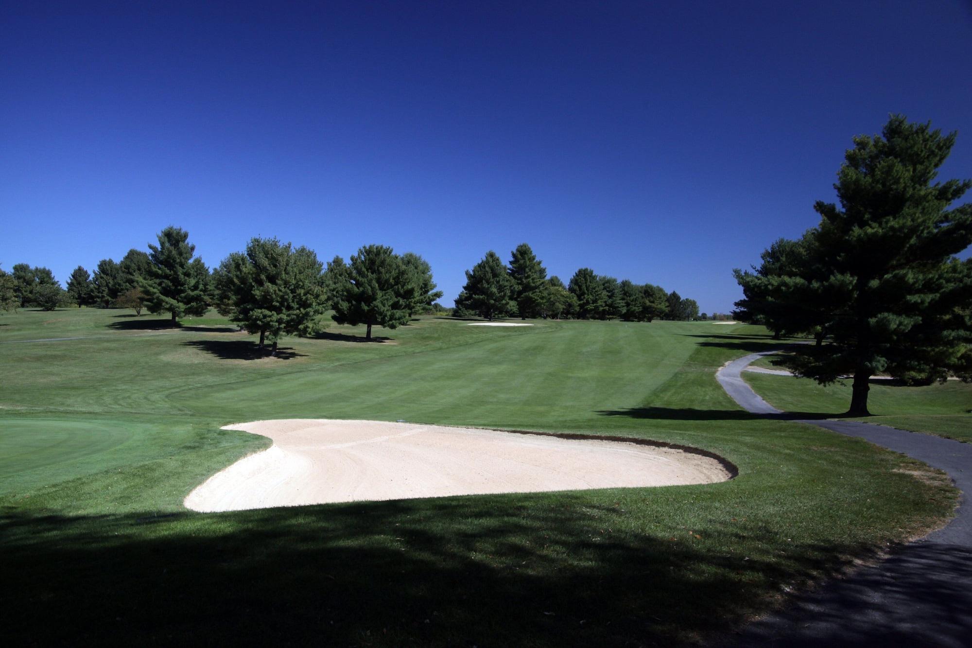 Campo de Golf Holiday Inn Staunton Conference Center by IHG